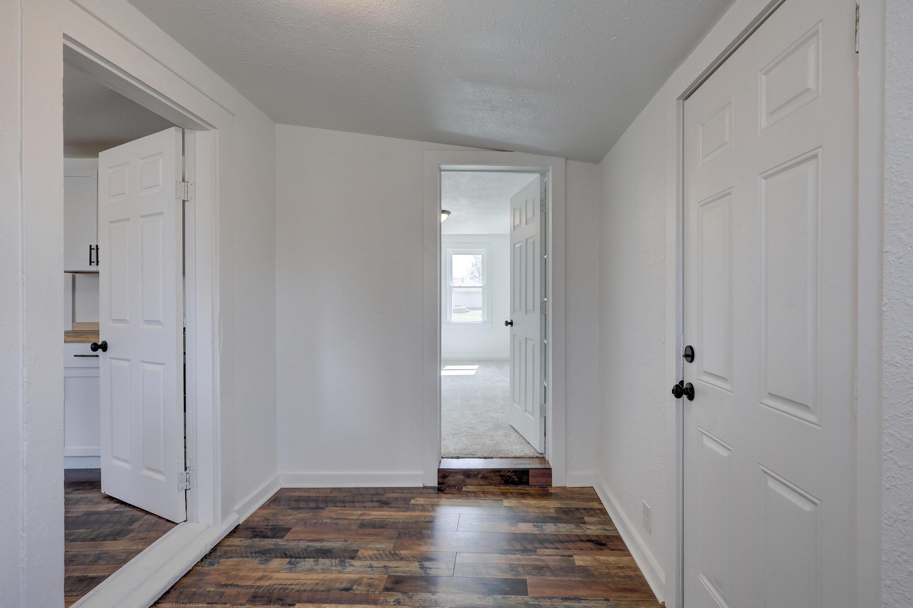 802 Jefferson Avenue Property Photo 12