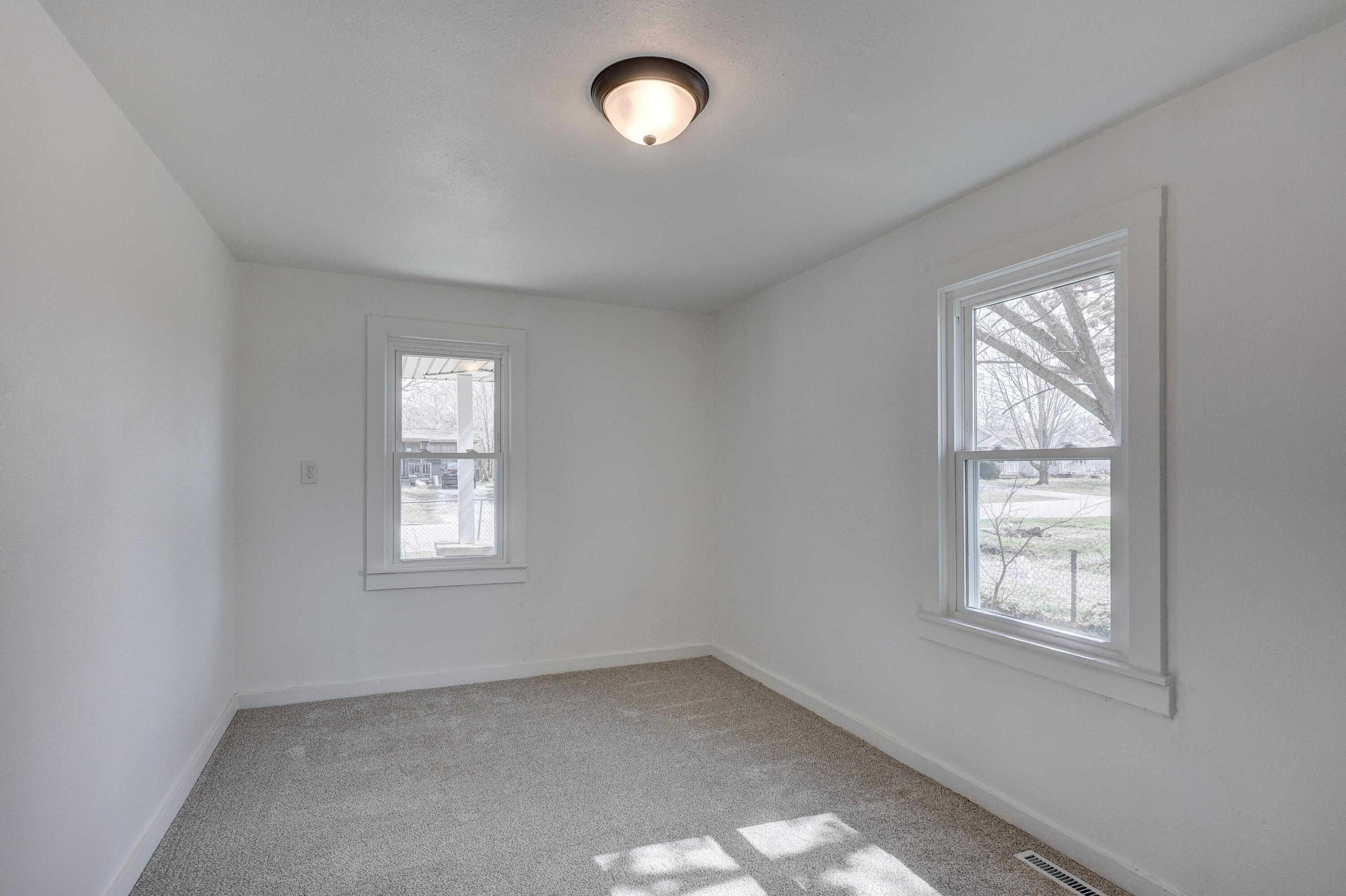 802 Jefferson Avenue Property Photo 21