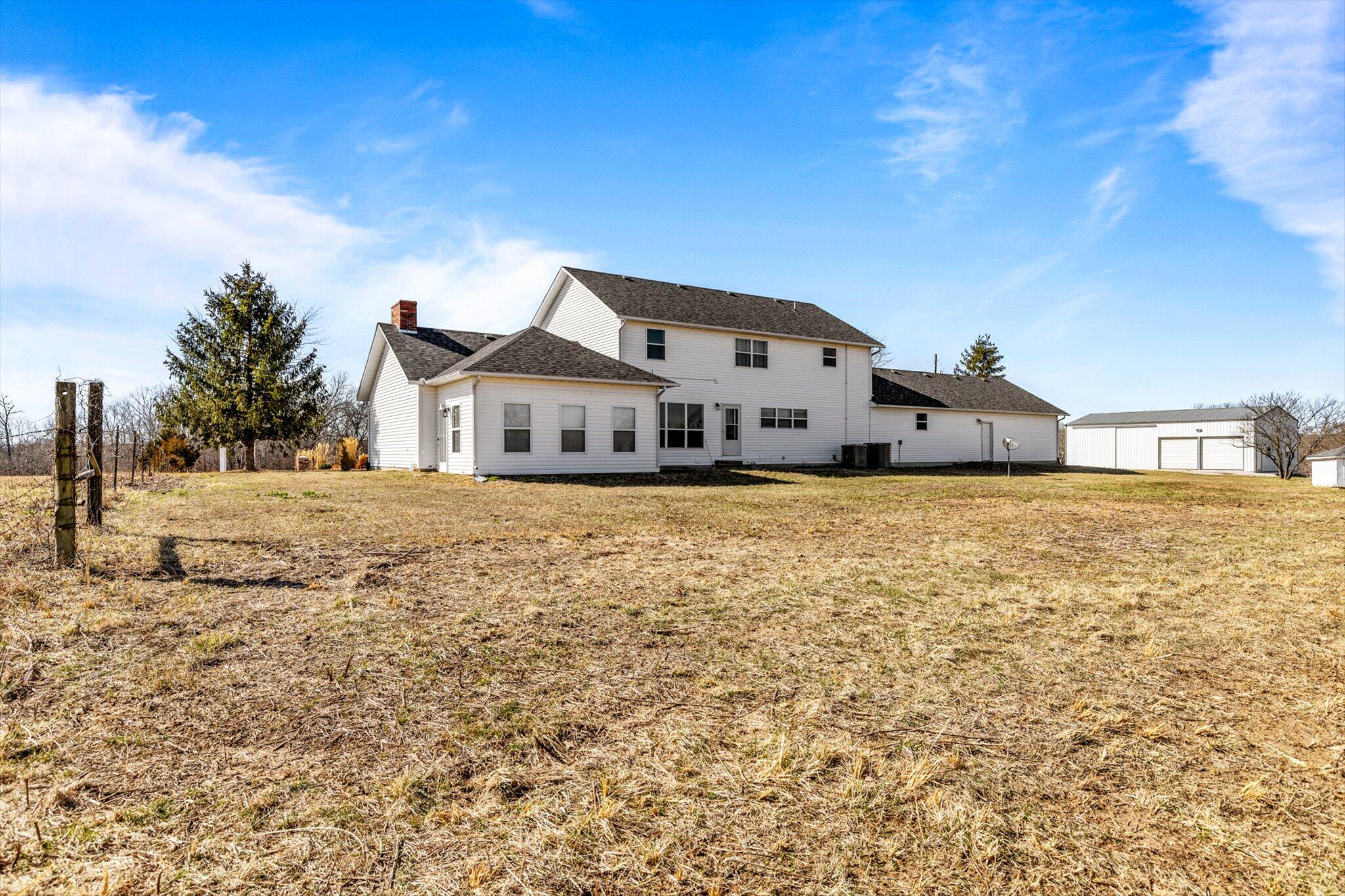24668 St Highway U Property Photo 9
