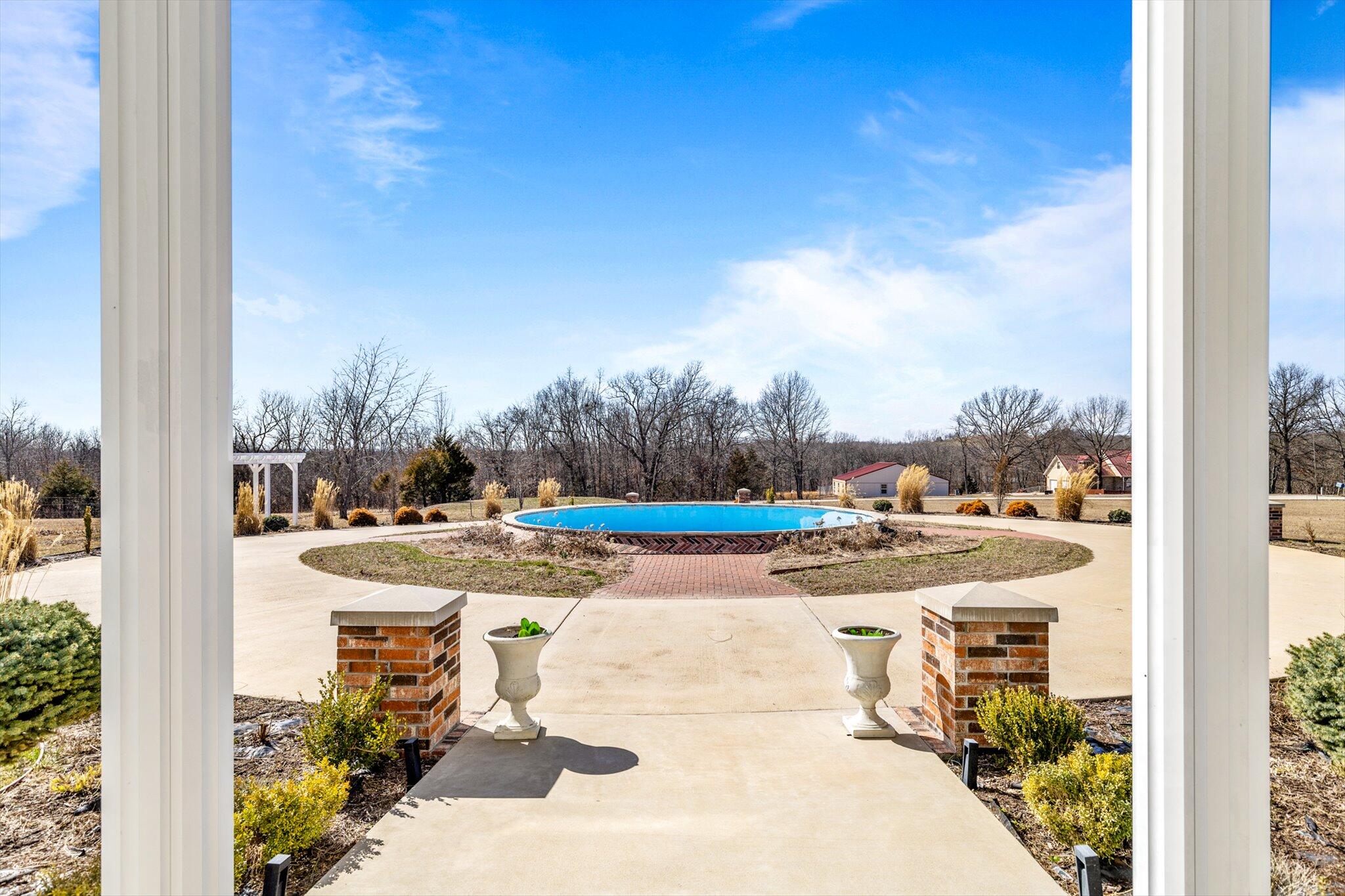 24668 St Highway U Property Photo 10