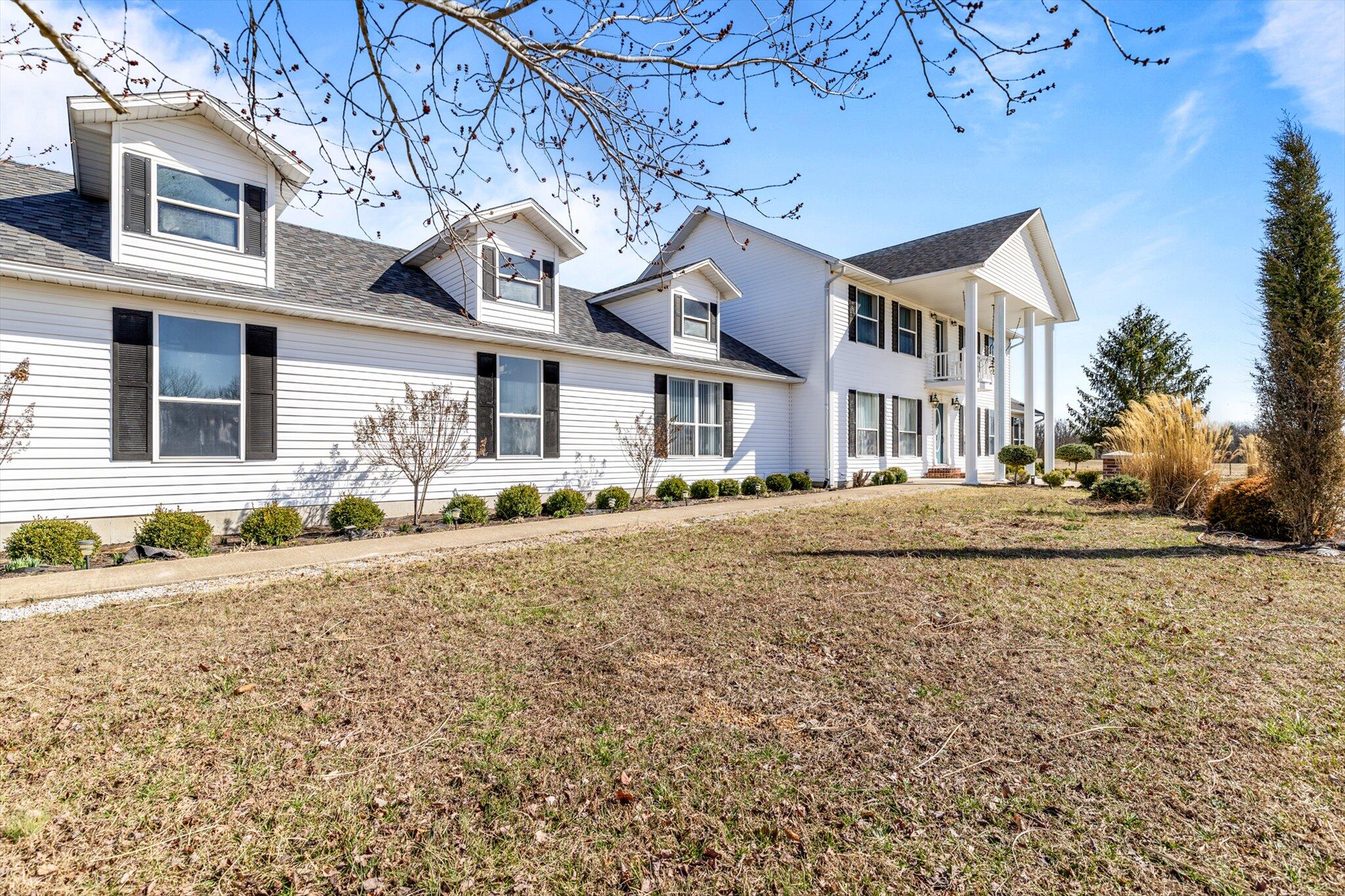 24668 St Highway U Property Photo 11