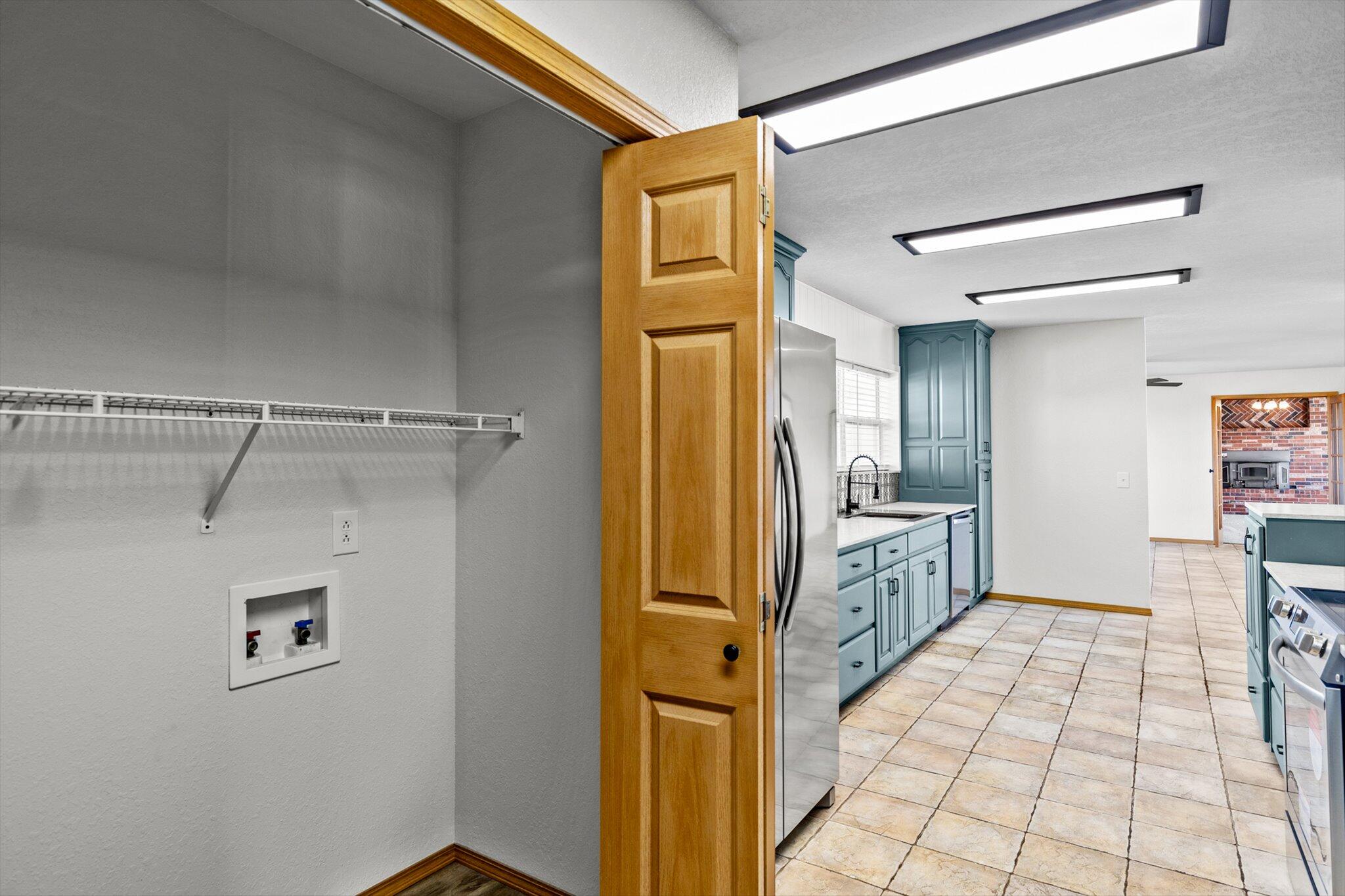 24668 St Highway U Property Photo 22