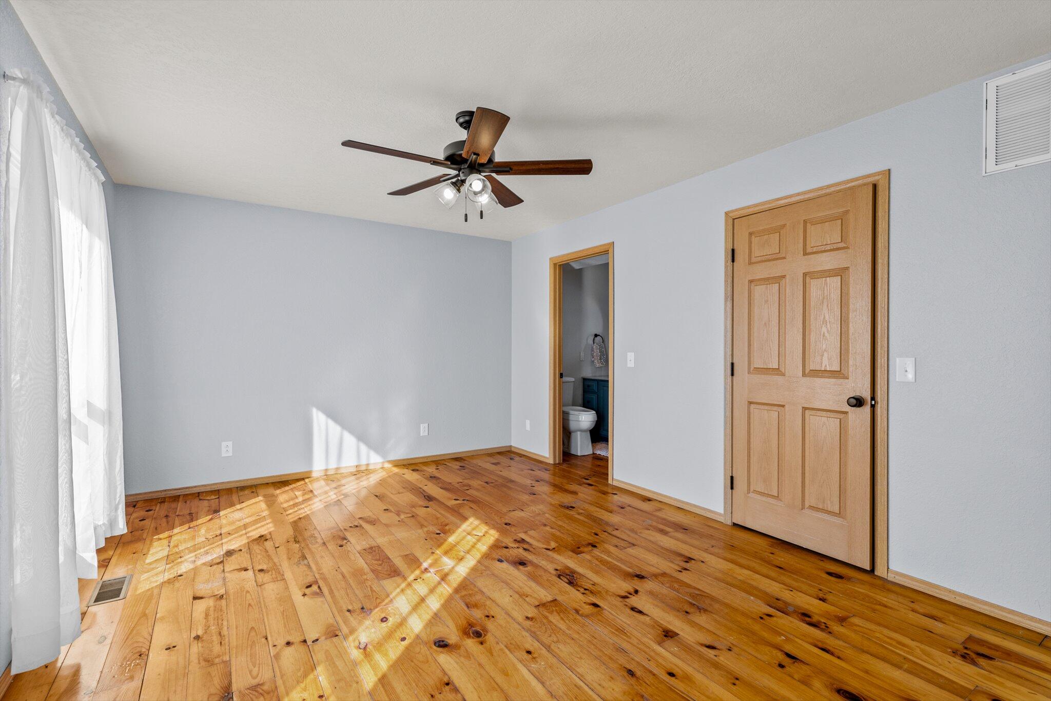 24668 St Highway U Property Photo 28