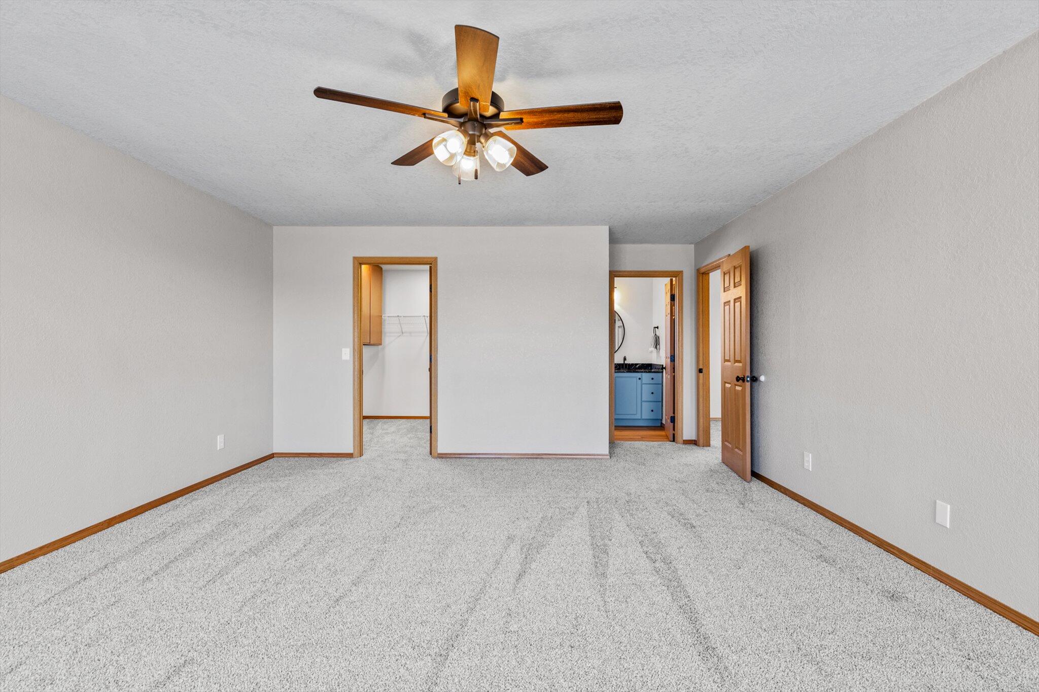 24668 St Highway U Property Photo 32
