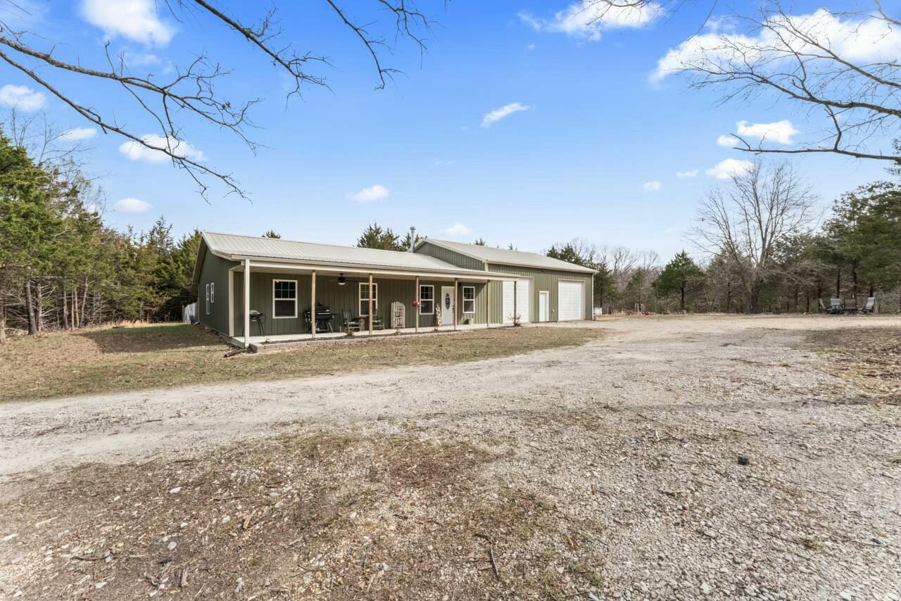 26 Lookout Trail Property Photo 2