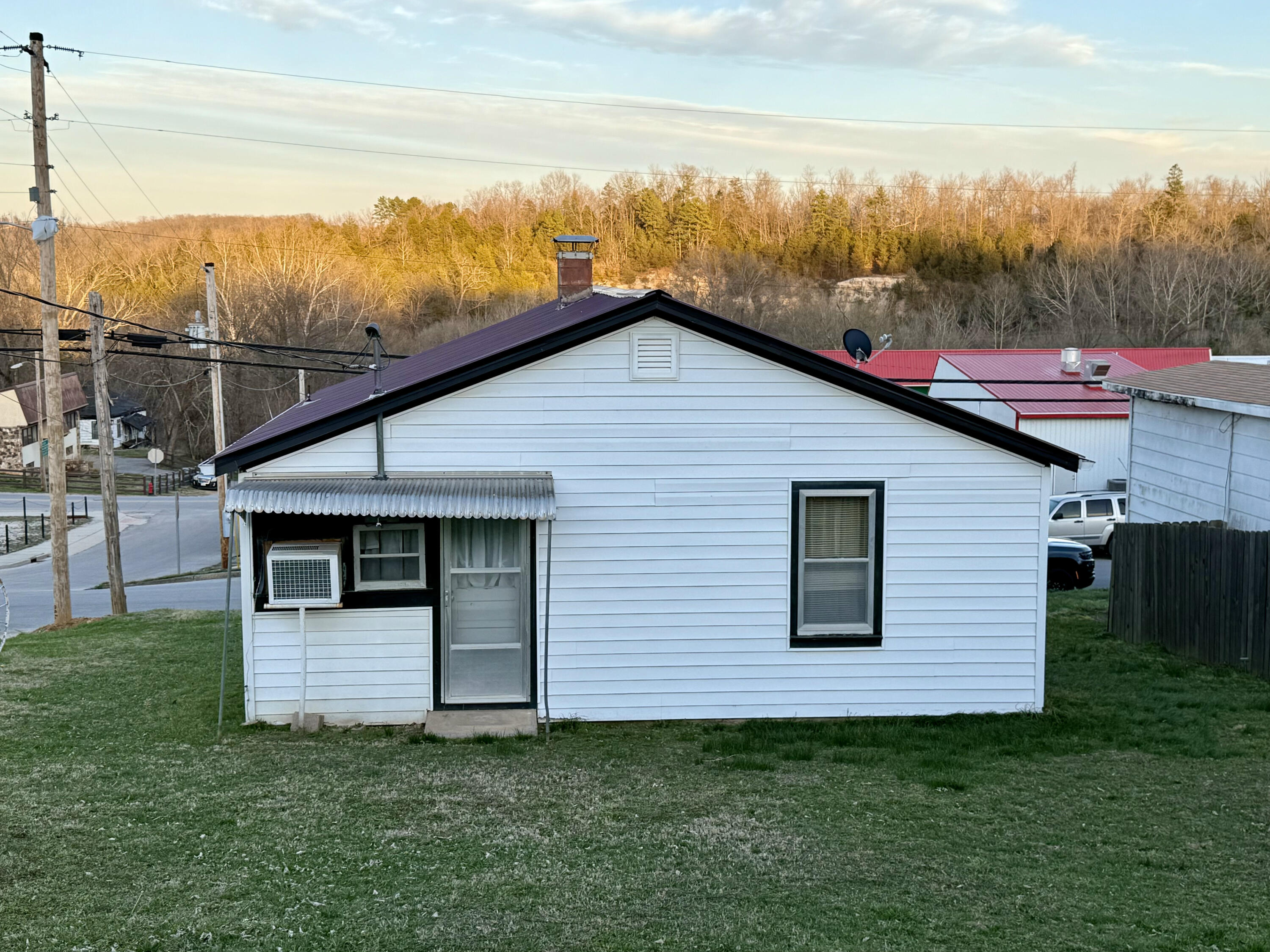 18143 Second Street Property Photo 18