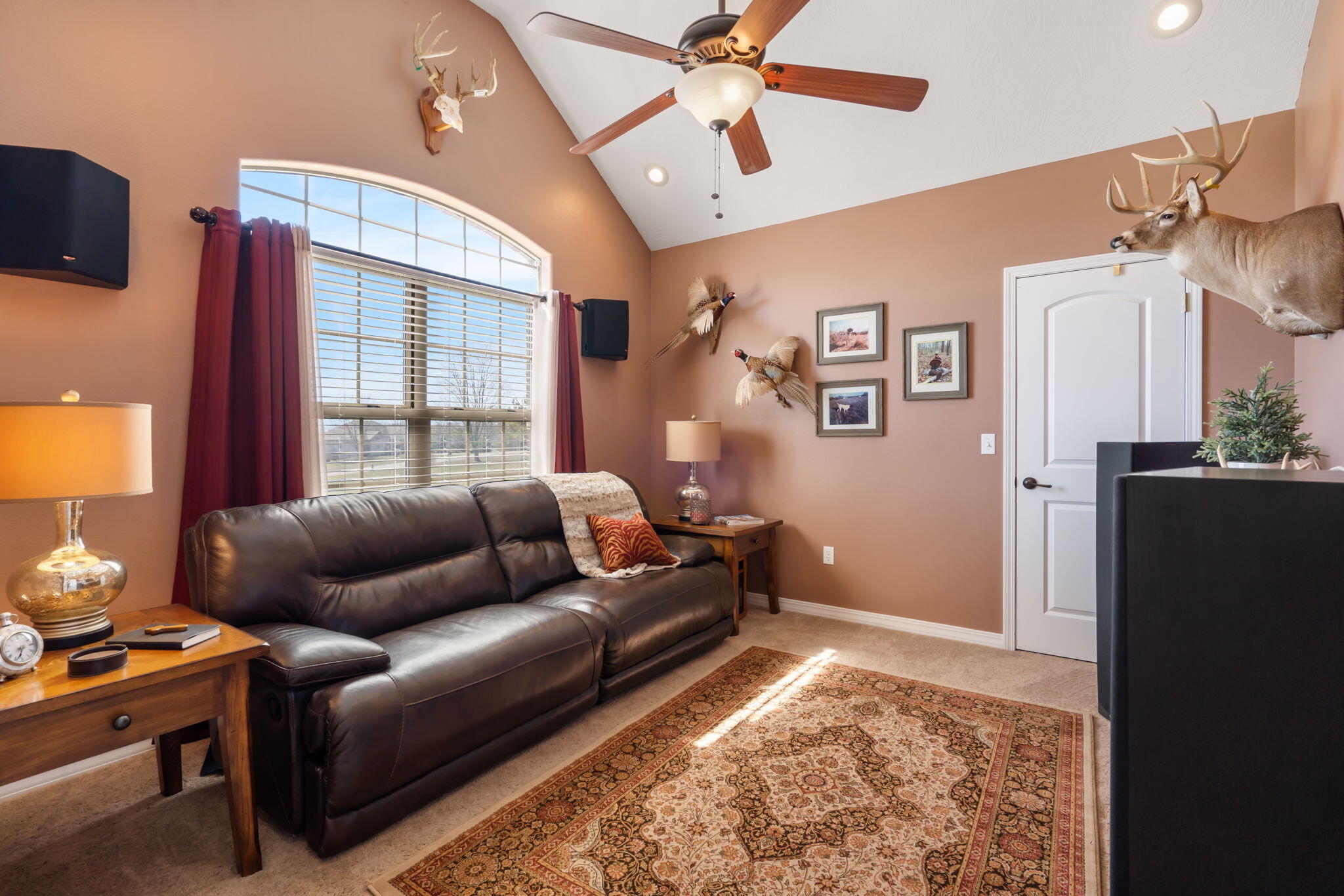 209 Autumn Maple Property Photo 7