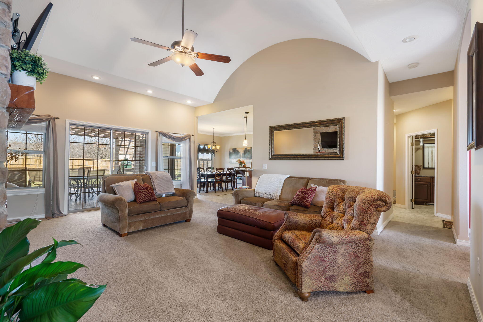 209 Autumn Maple Property Photo 19