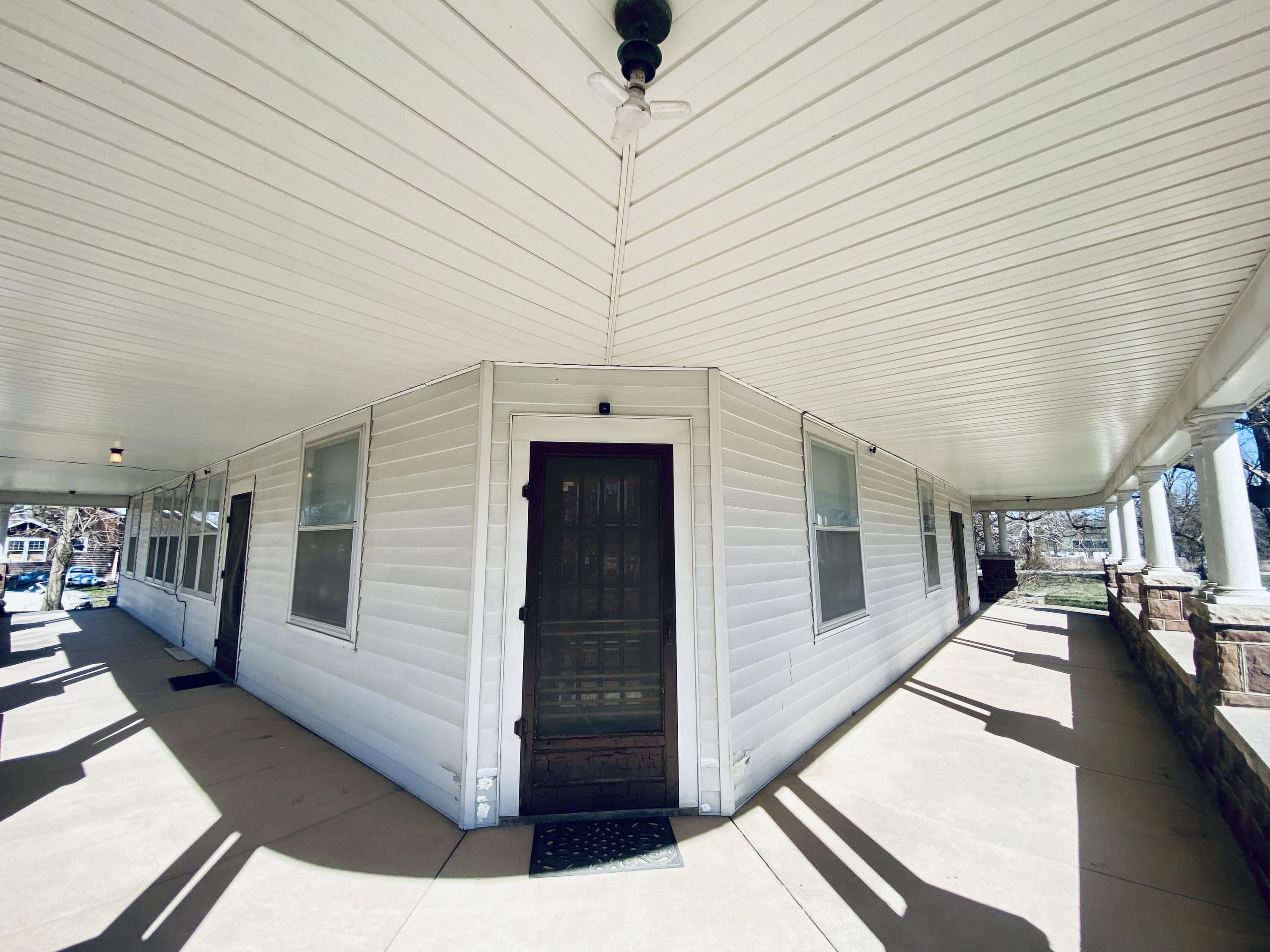506 B Street Property Photo 14