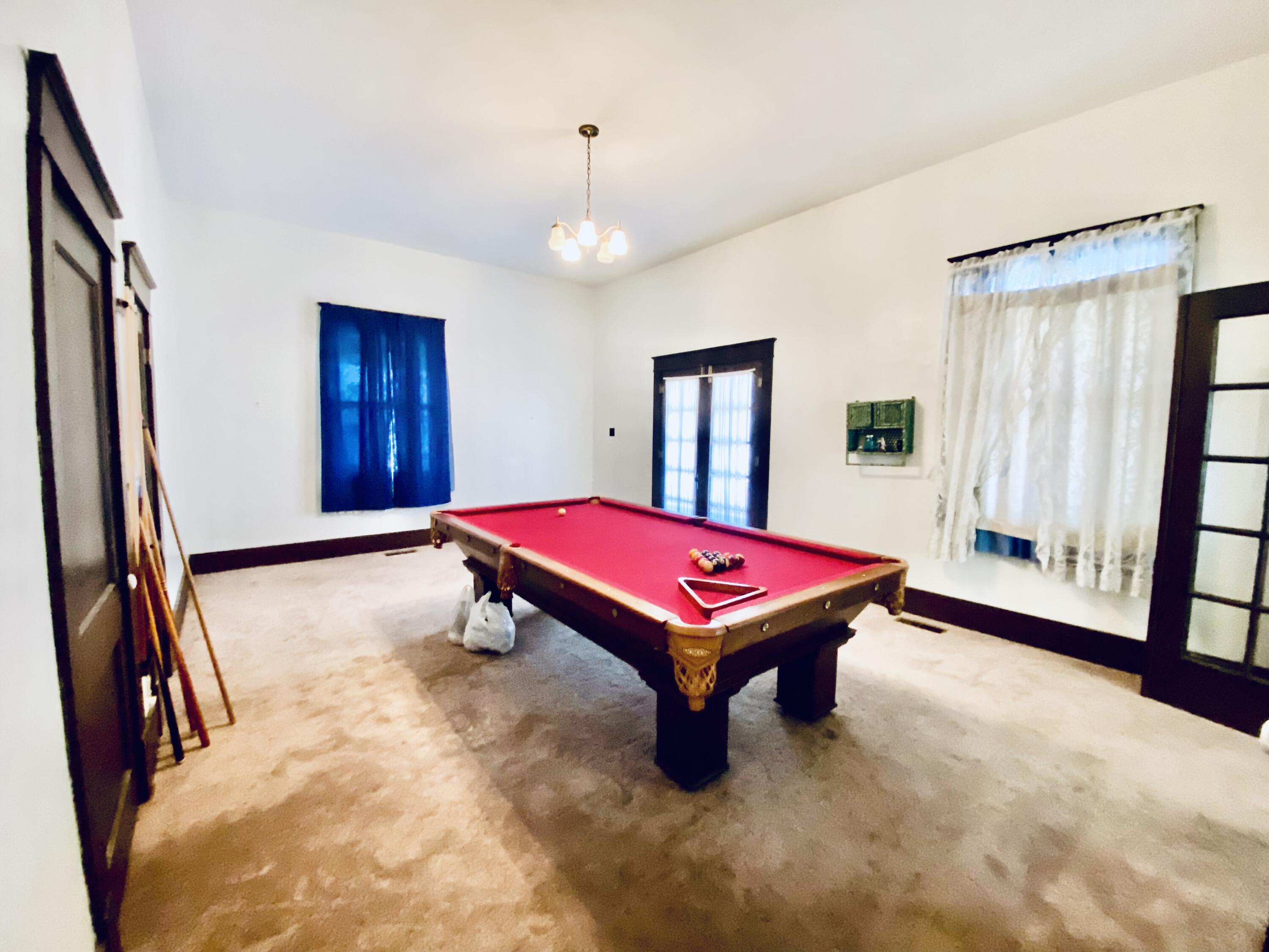 506 B Street Property Photo 46