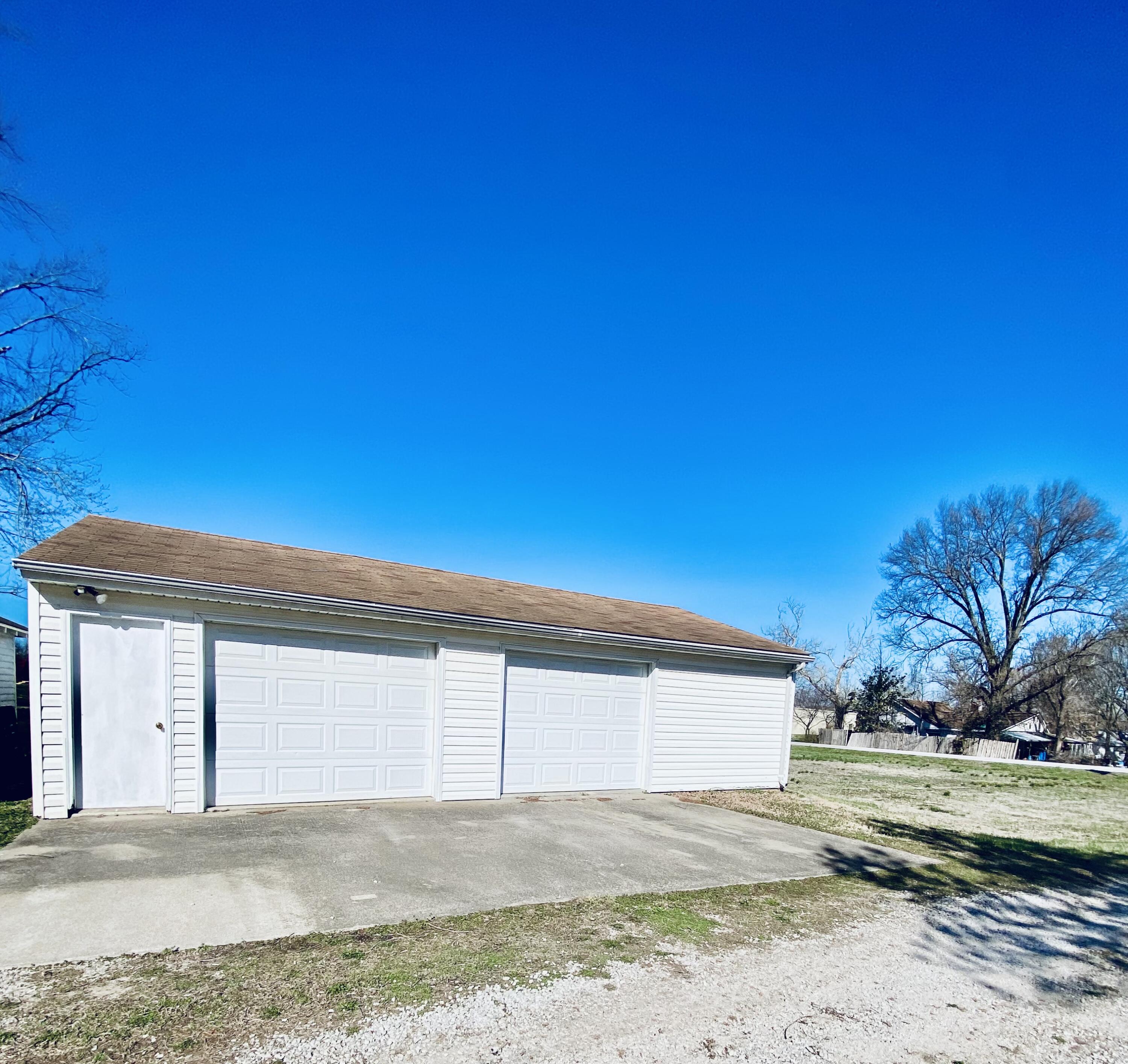 506 B Street Property Photo 82