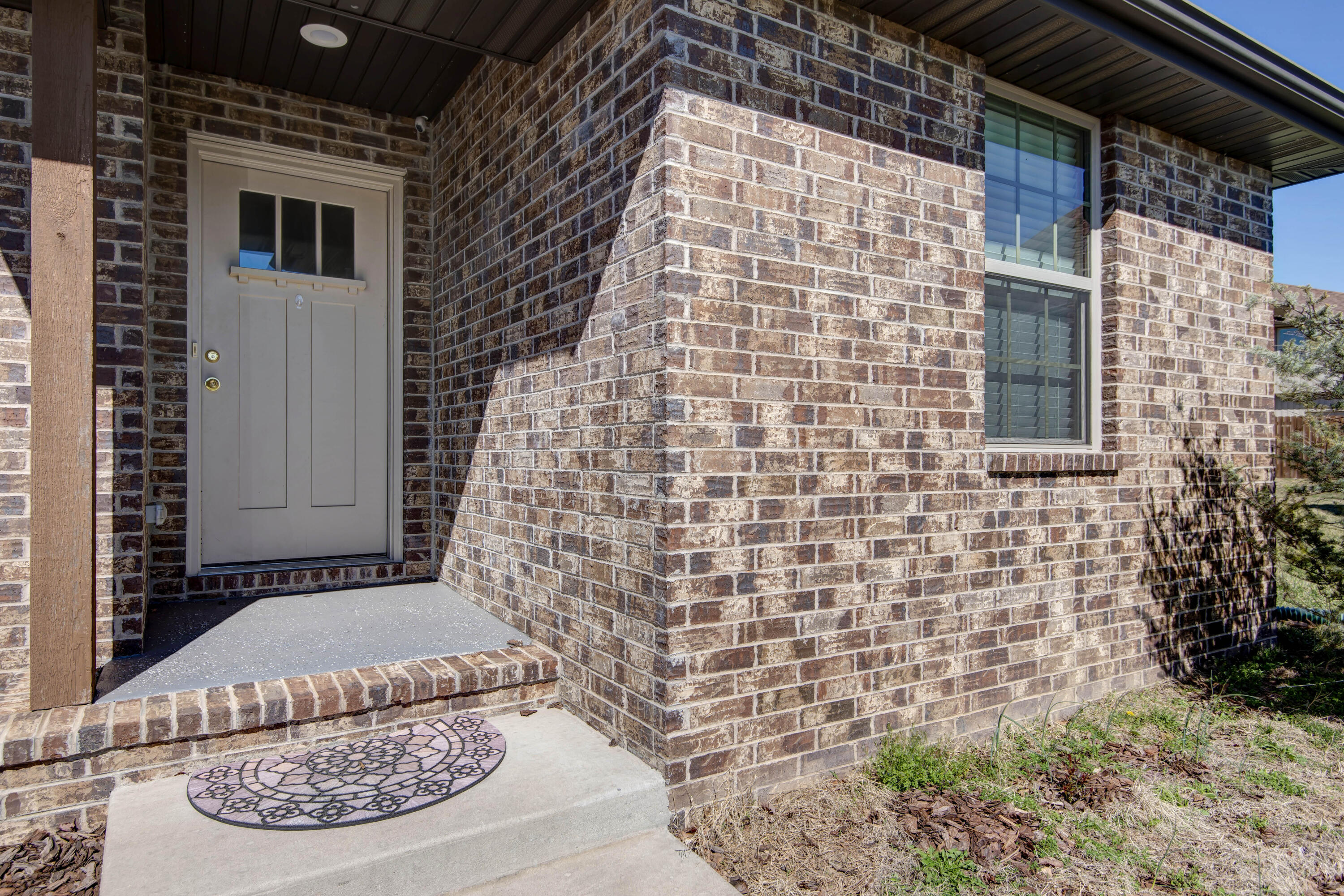 5615 East Gatehouse Drive Property Photo 4