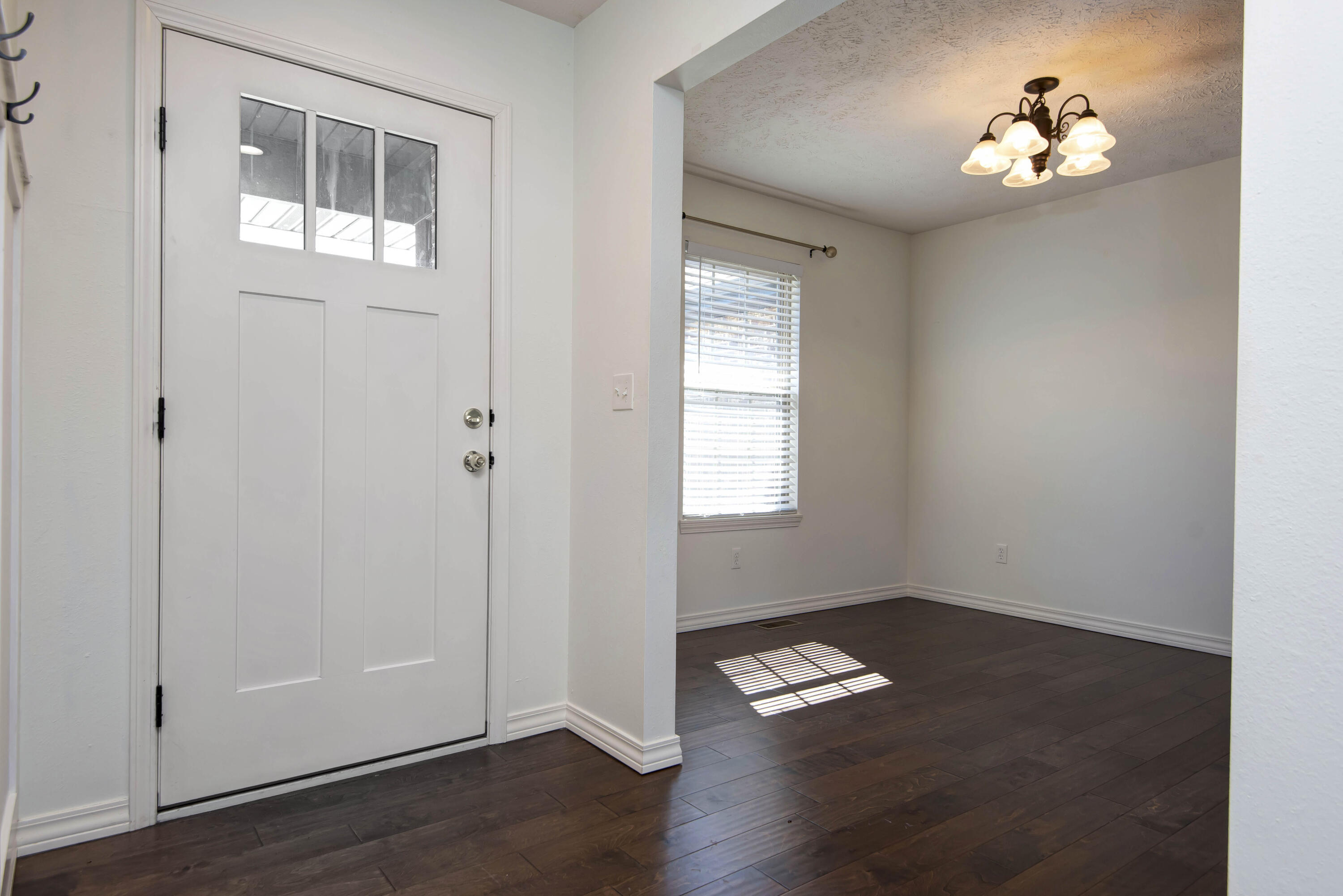 5615 East Gatehouse Drive Property Photo 5