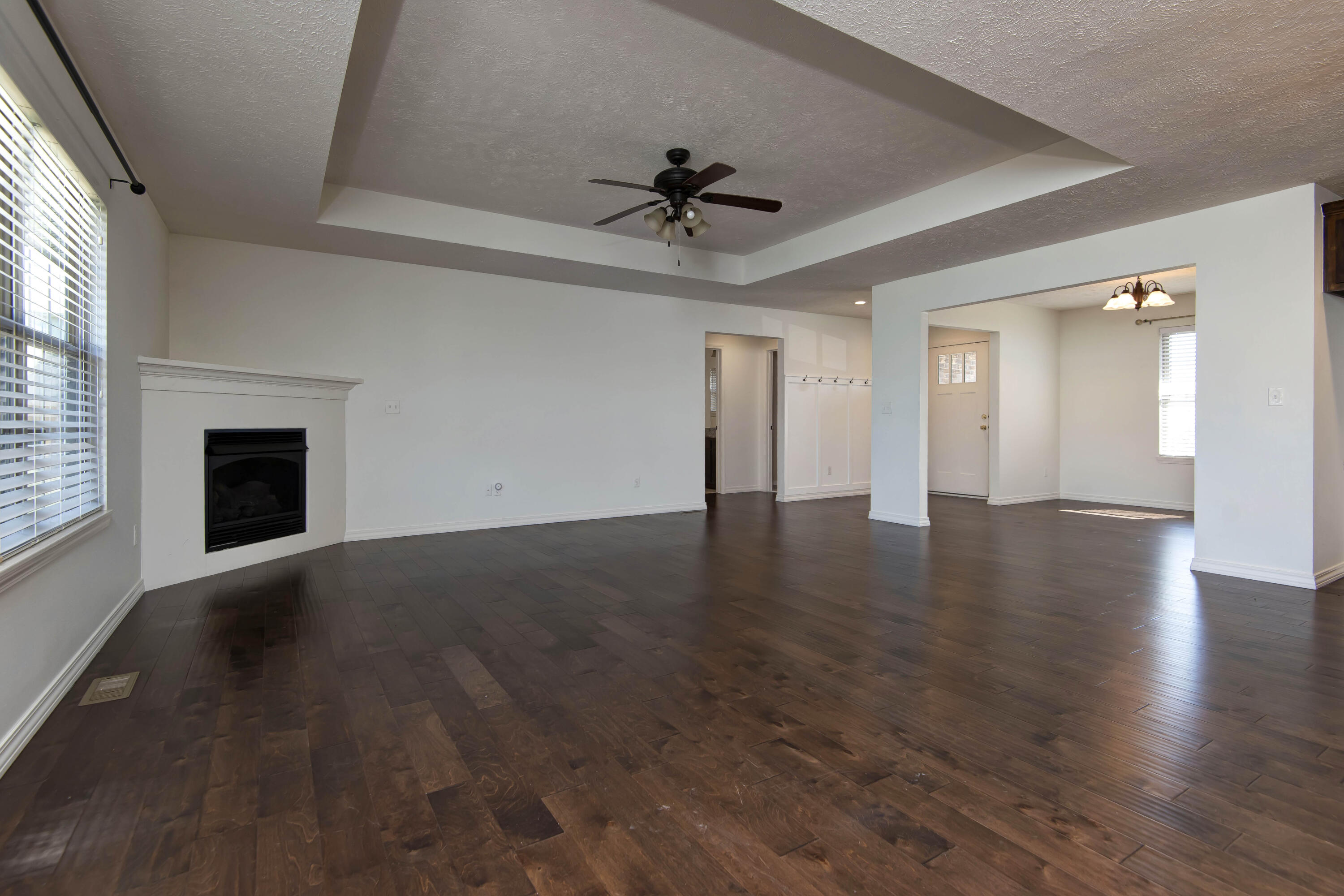 5615 East Gatehouse Drive Property Photo 8