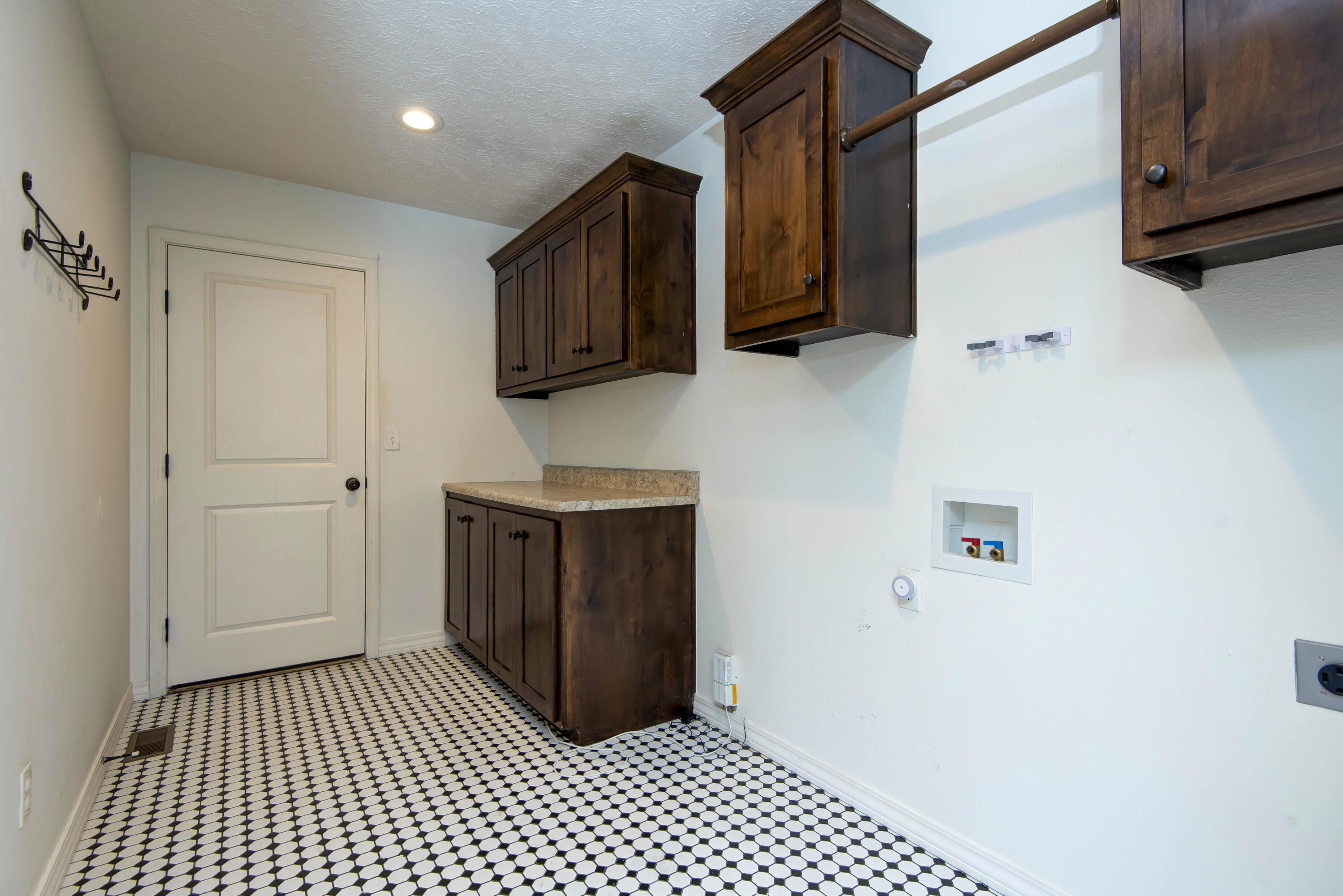 5615 East Gatehouse Drive Property Photo 15