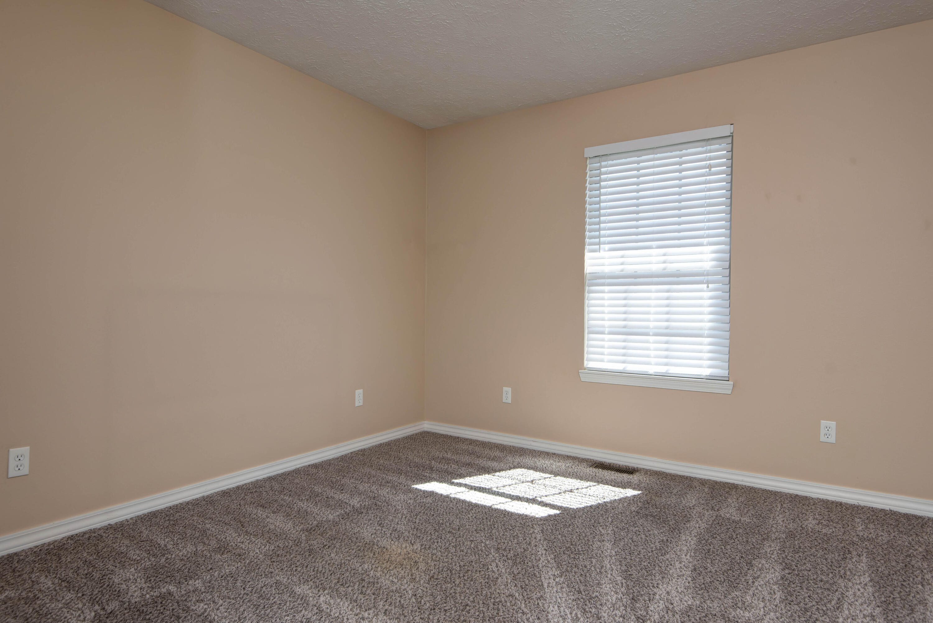 5615 East Gatehouse Drive Property Photo 21
