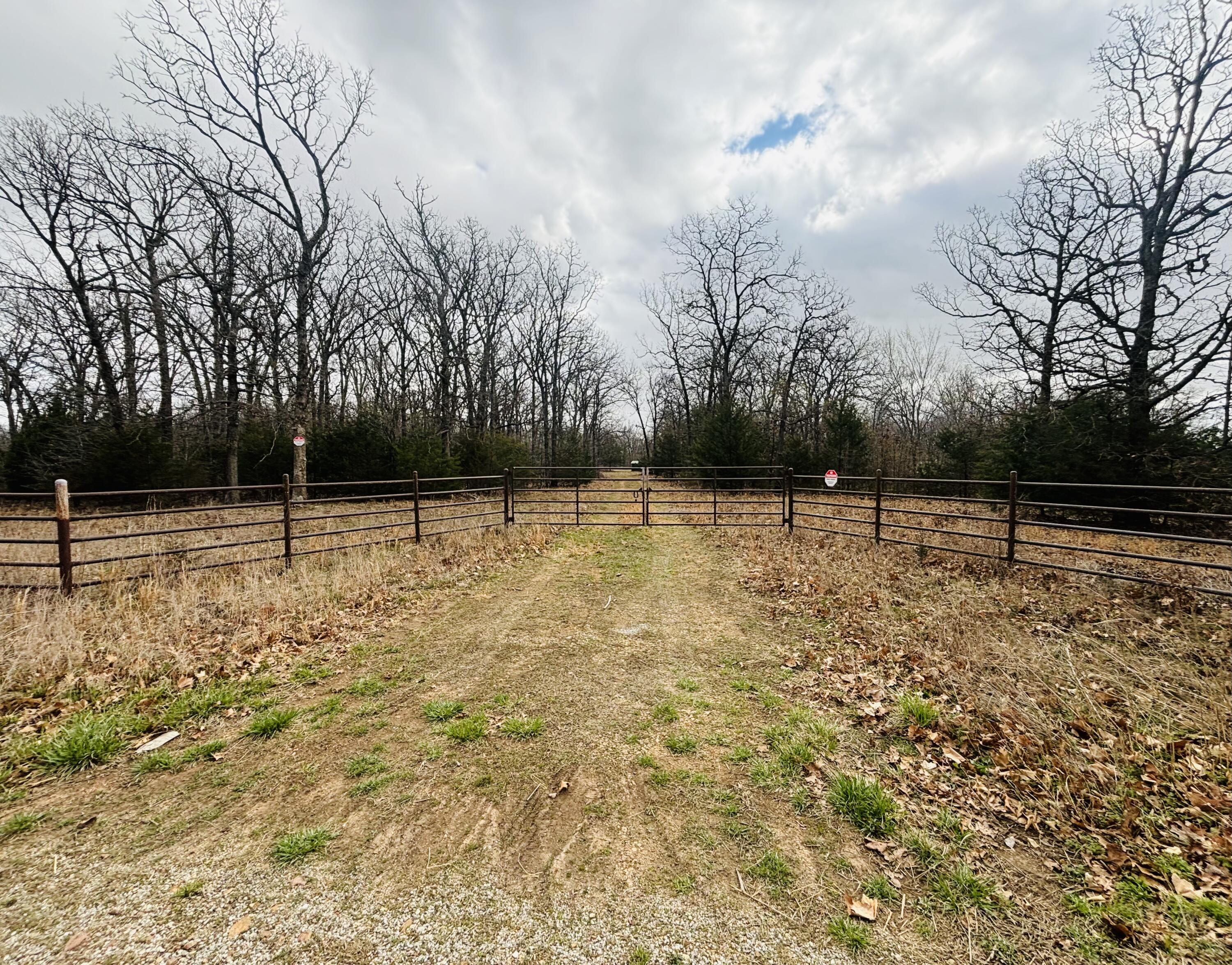 14355 Falcon Road Property Photo 3
