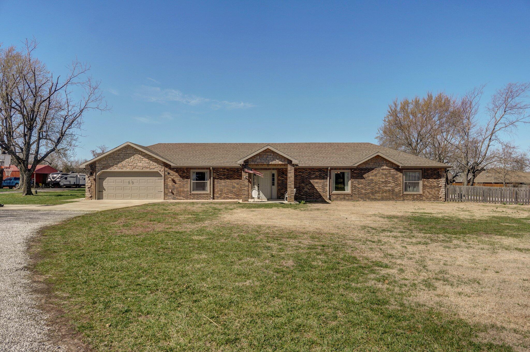 121 North State Highway Z Property Photo