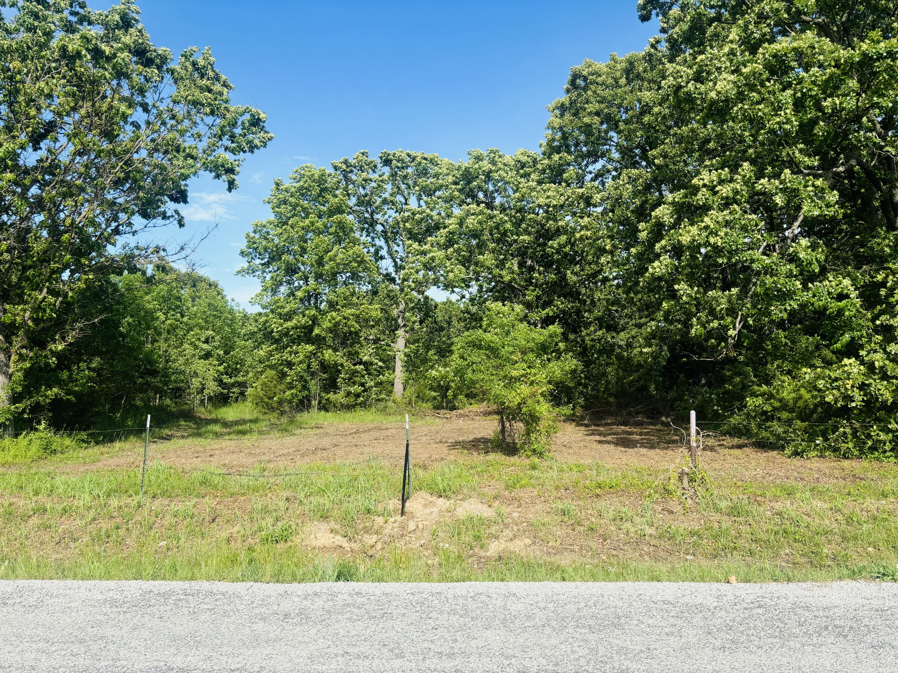 Xxx Falcon Road Property Photo 4