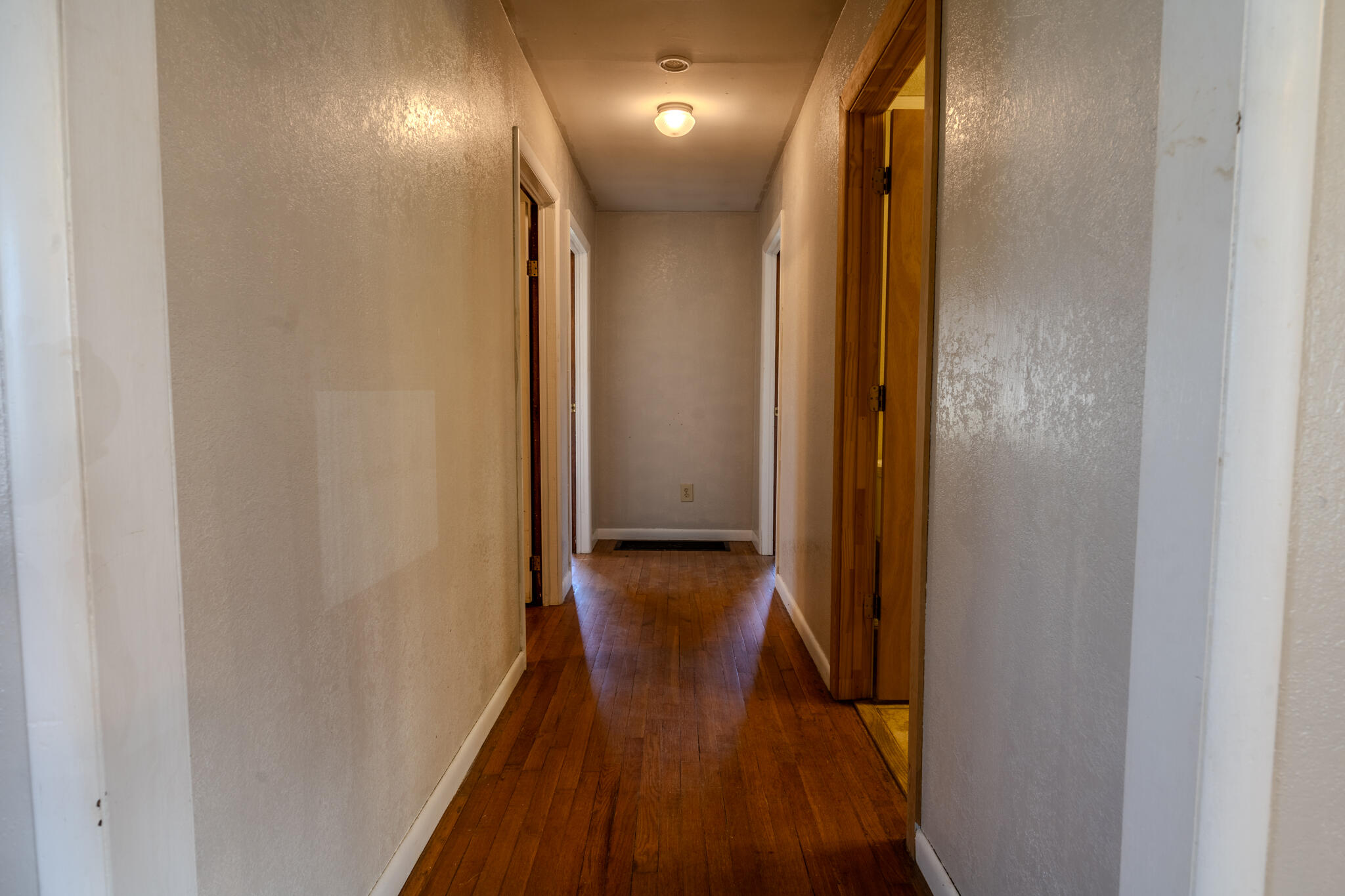 1451 West 5th Street Property Photo 21