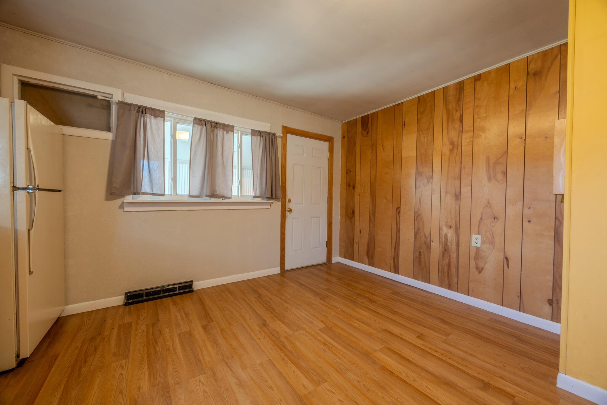 1451 West 5th Street Property Photo 22