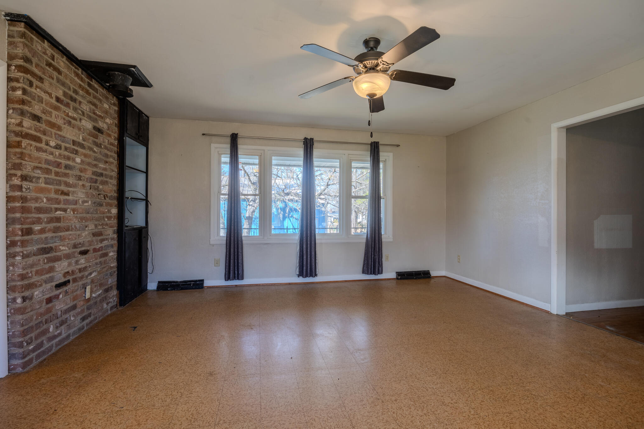 1451 West 5th Street Property Photo 27