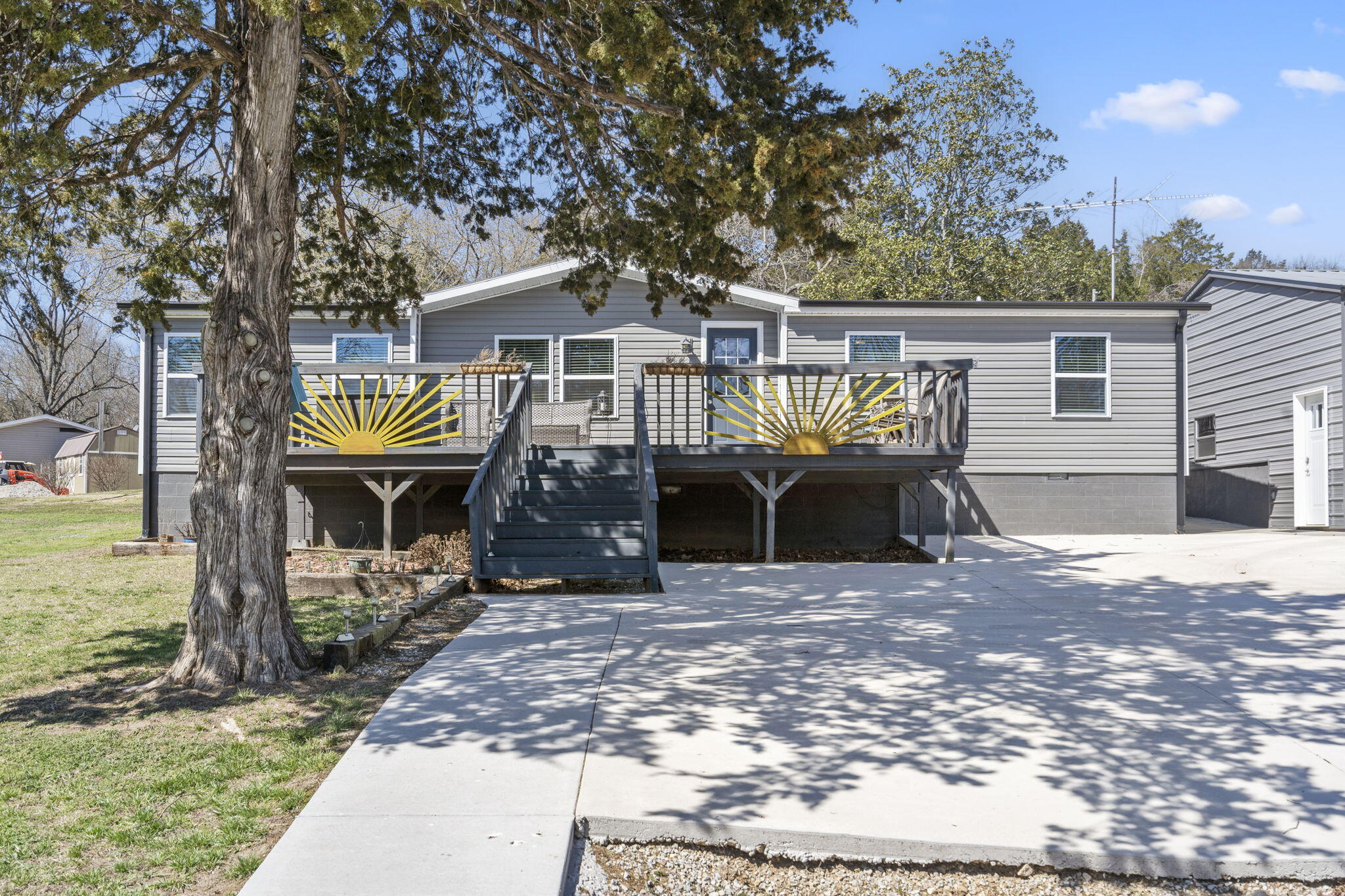 50 Rolla Hill Road Property Photo