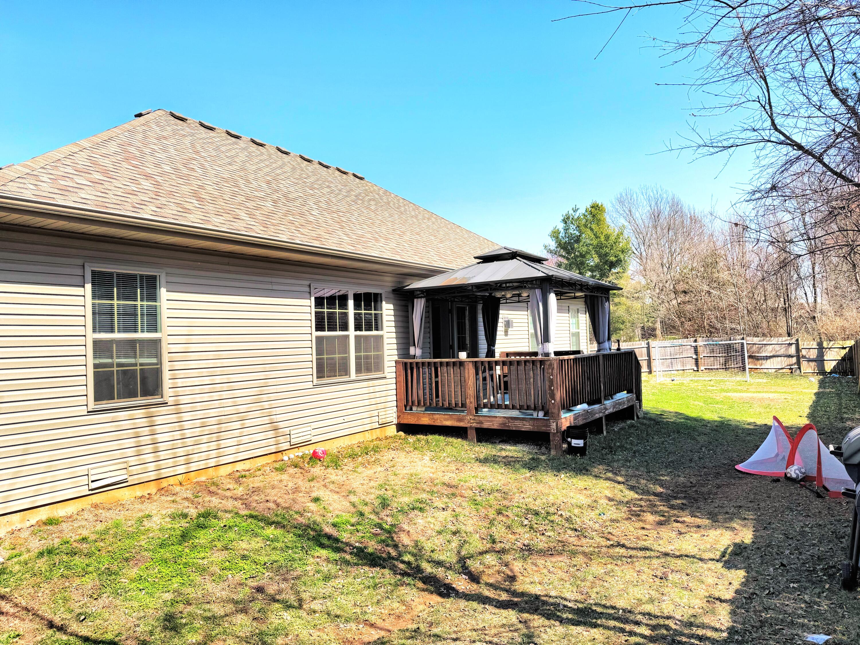 3564 West Overland Street Property Photo 4