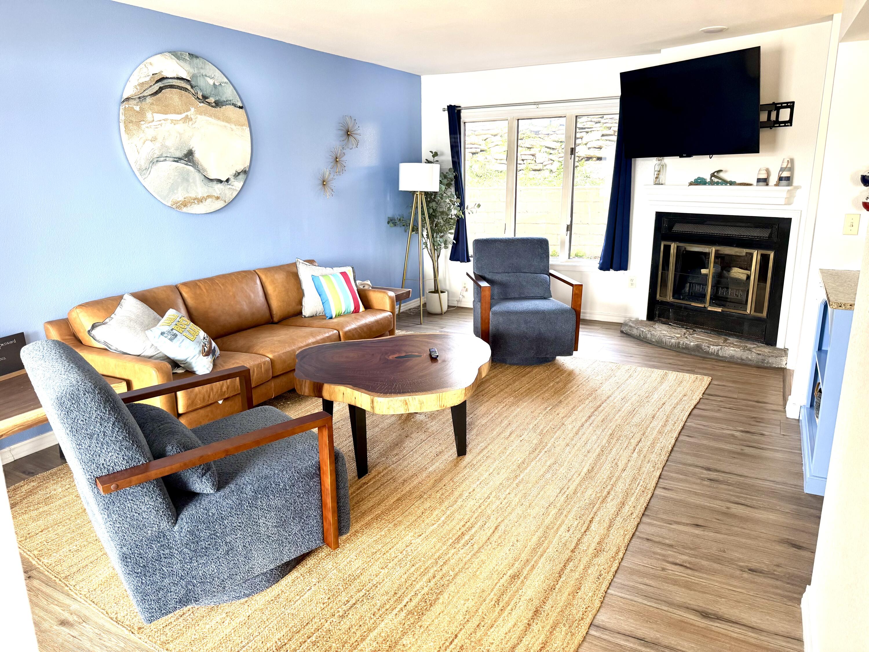 361 Anchors Point Lane Property Photo 3