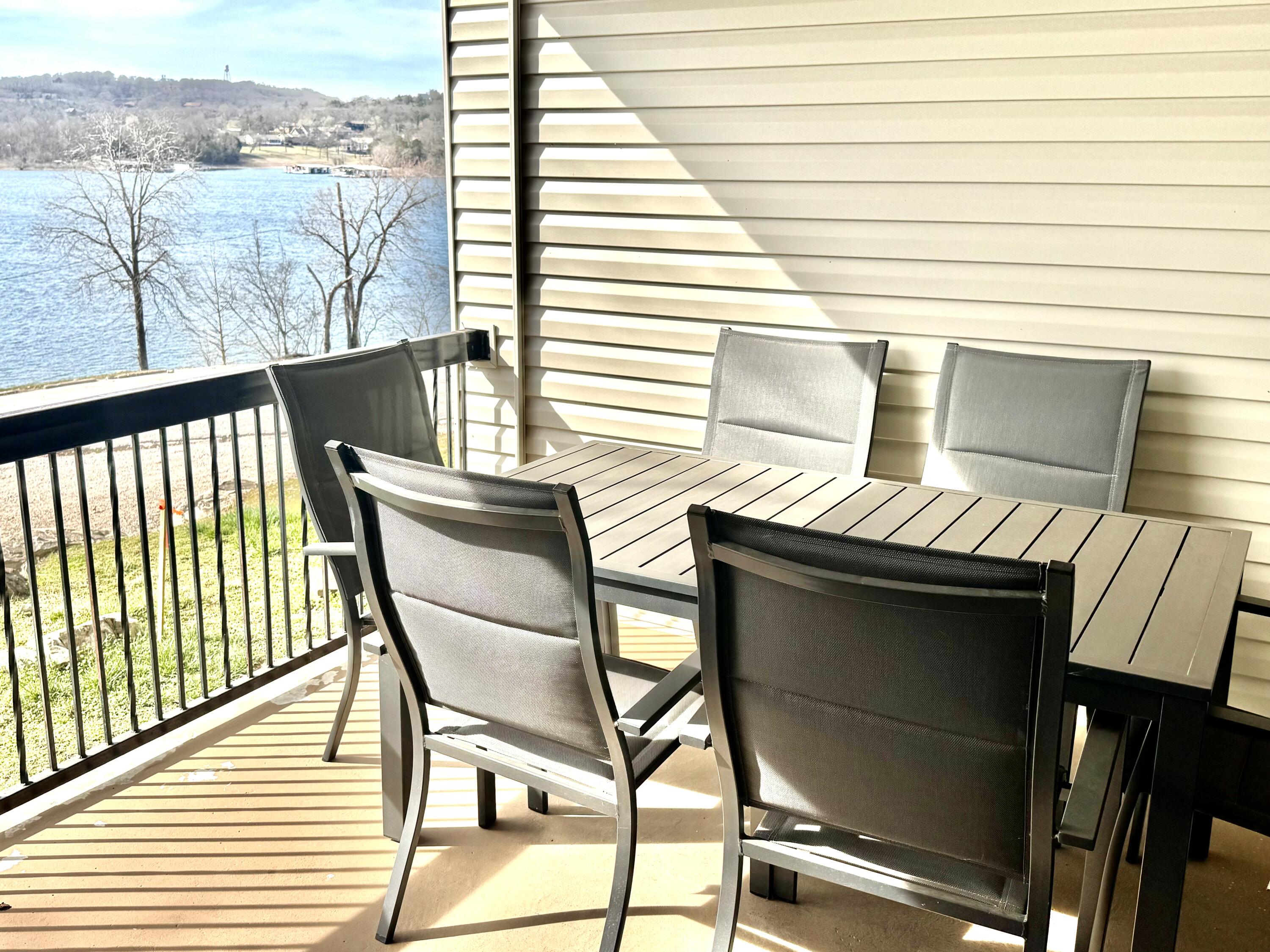 361 Anchors Point Lane Property Photo 5