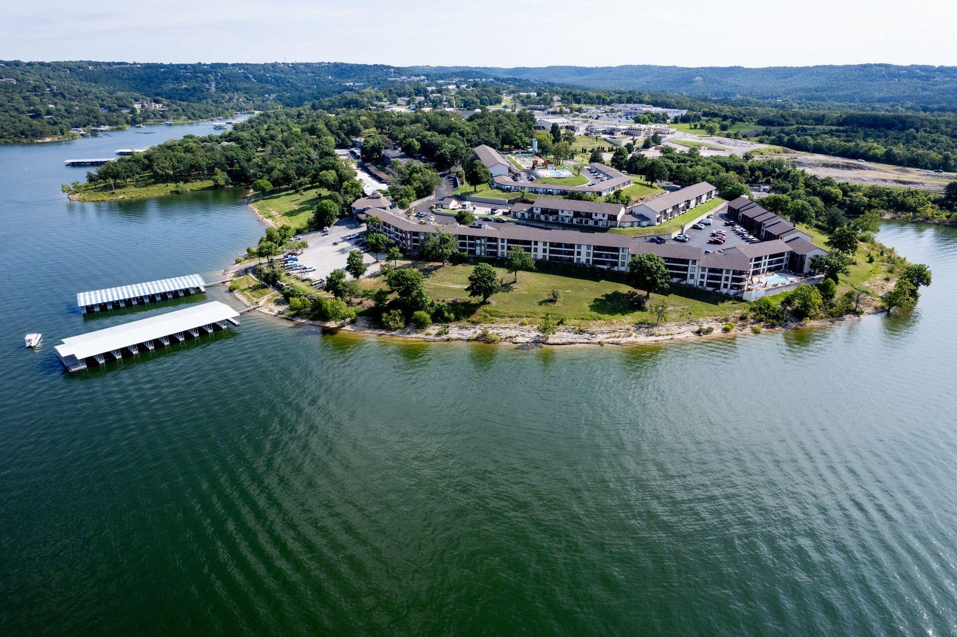 361 Anchors Point Lane Property Photo 8