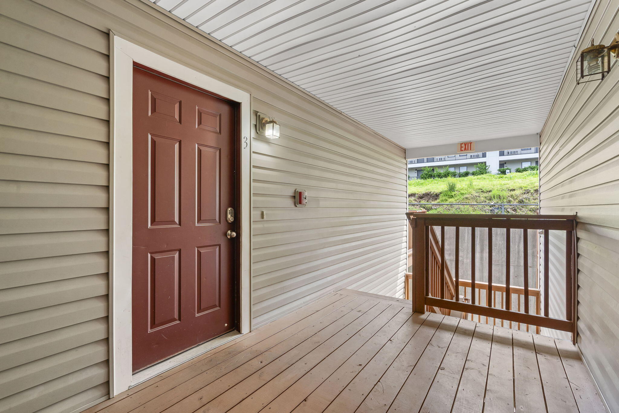 105 Garden Circle Property Photo 4