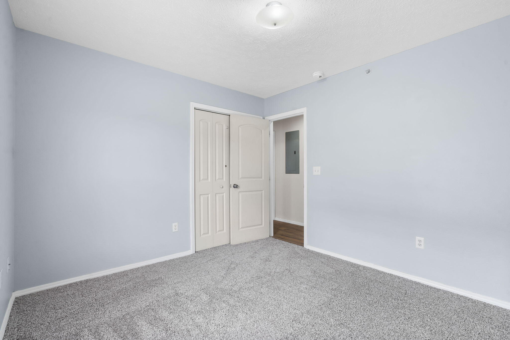 105 Garden Circle Property Photo 17