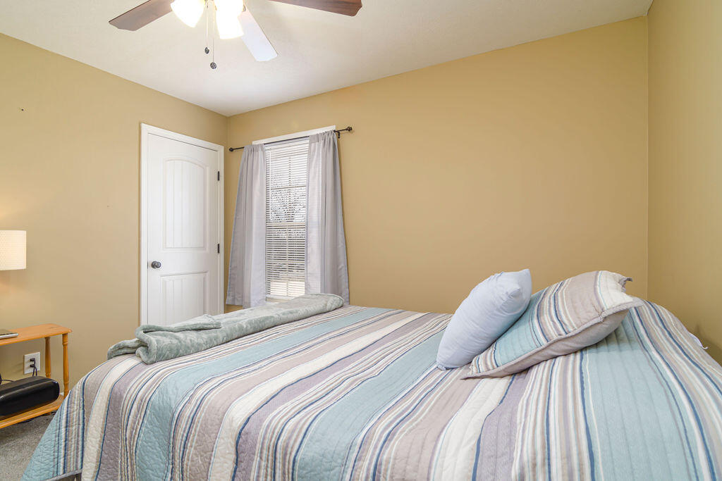 1405 Emory Creek Boulevard Property Photo 8