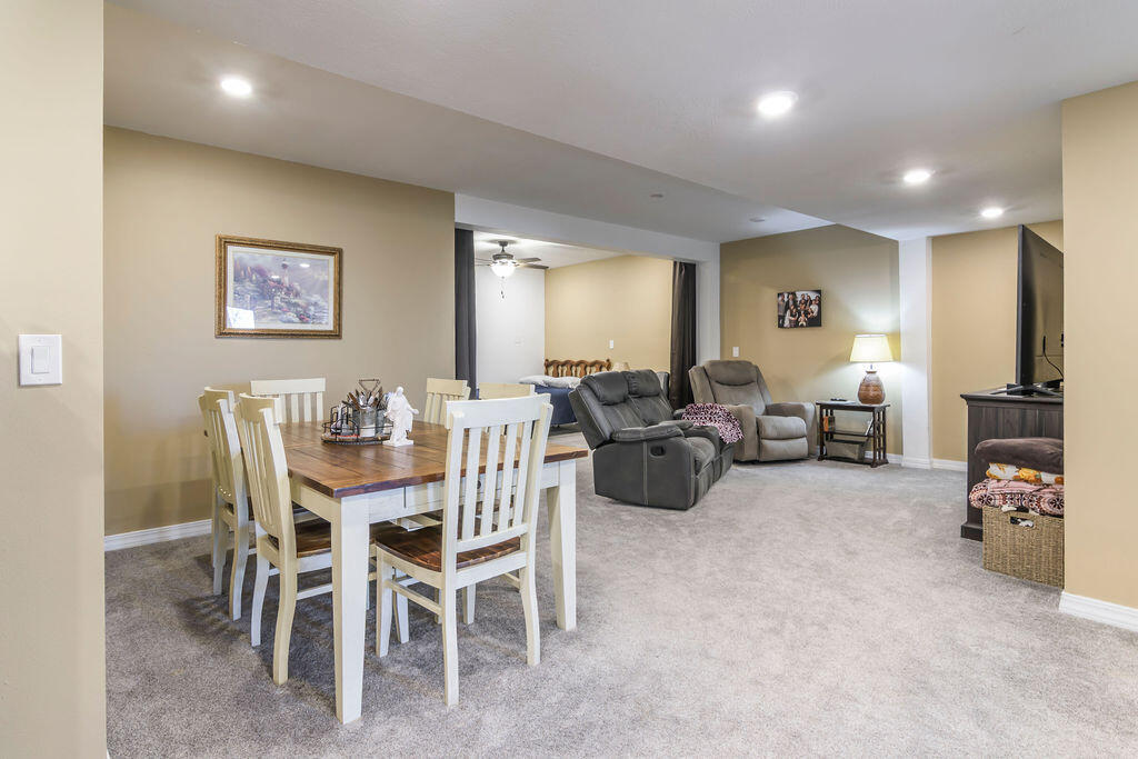 1405 Emory Creek Boulevard Property Photo 25