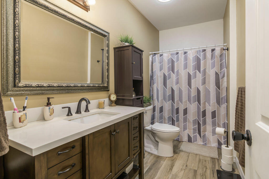 1405 Emory Creek Boulevard Property Photo 38