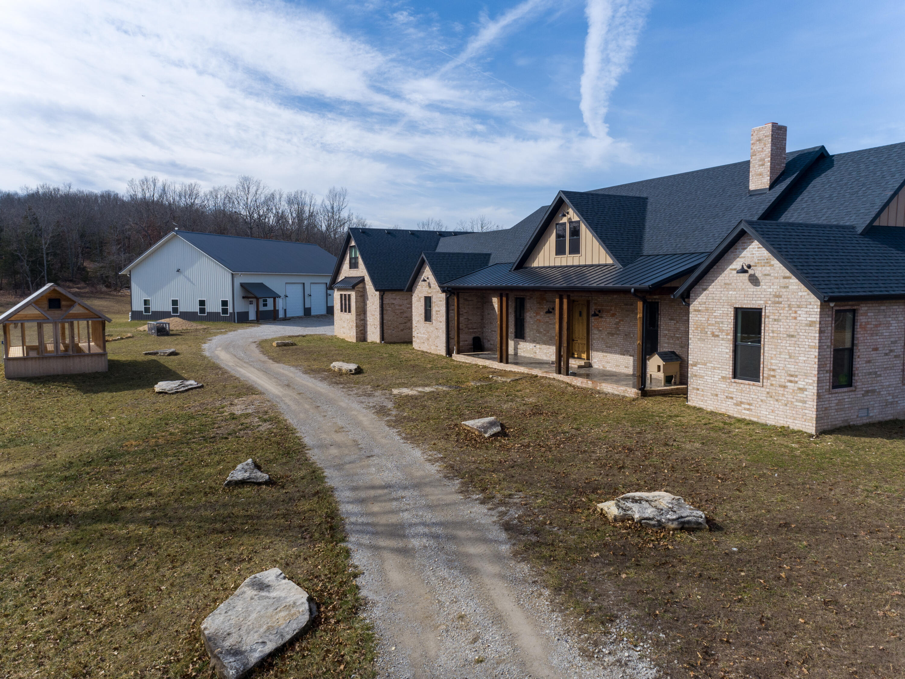 21243 State Highway N Property Photo 2