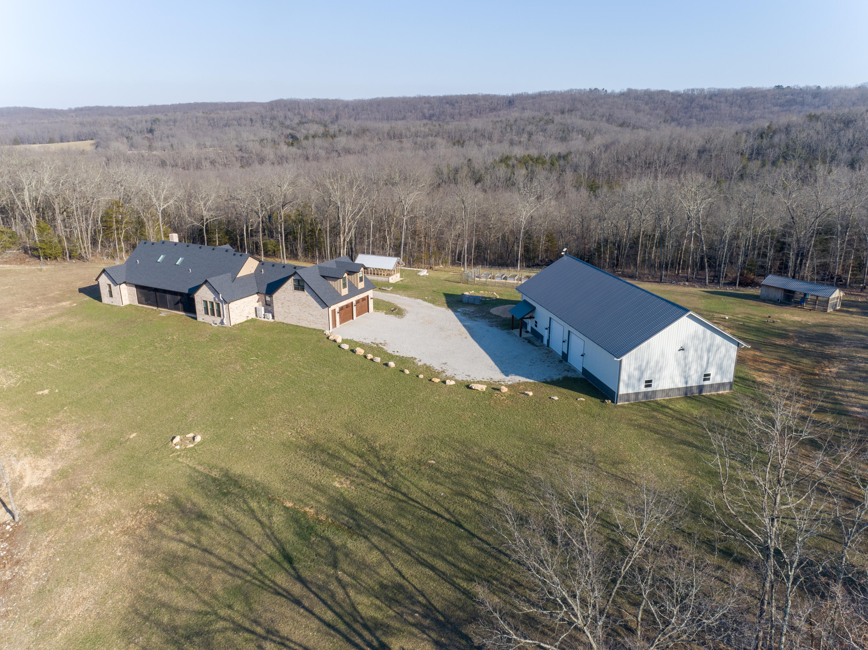 21243 State Highway N Property Photo 3