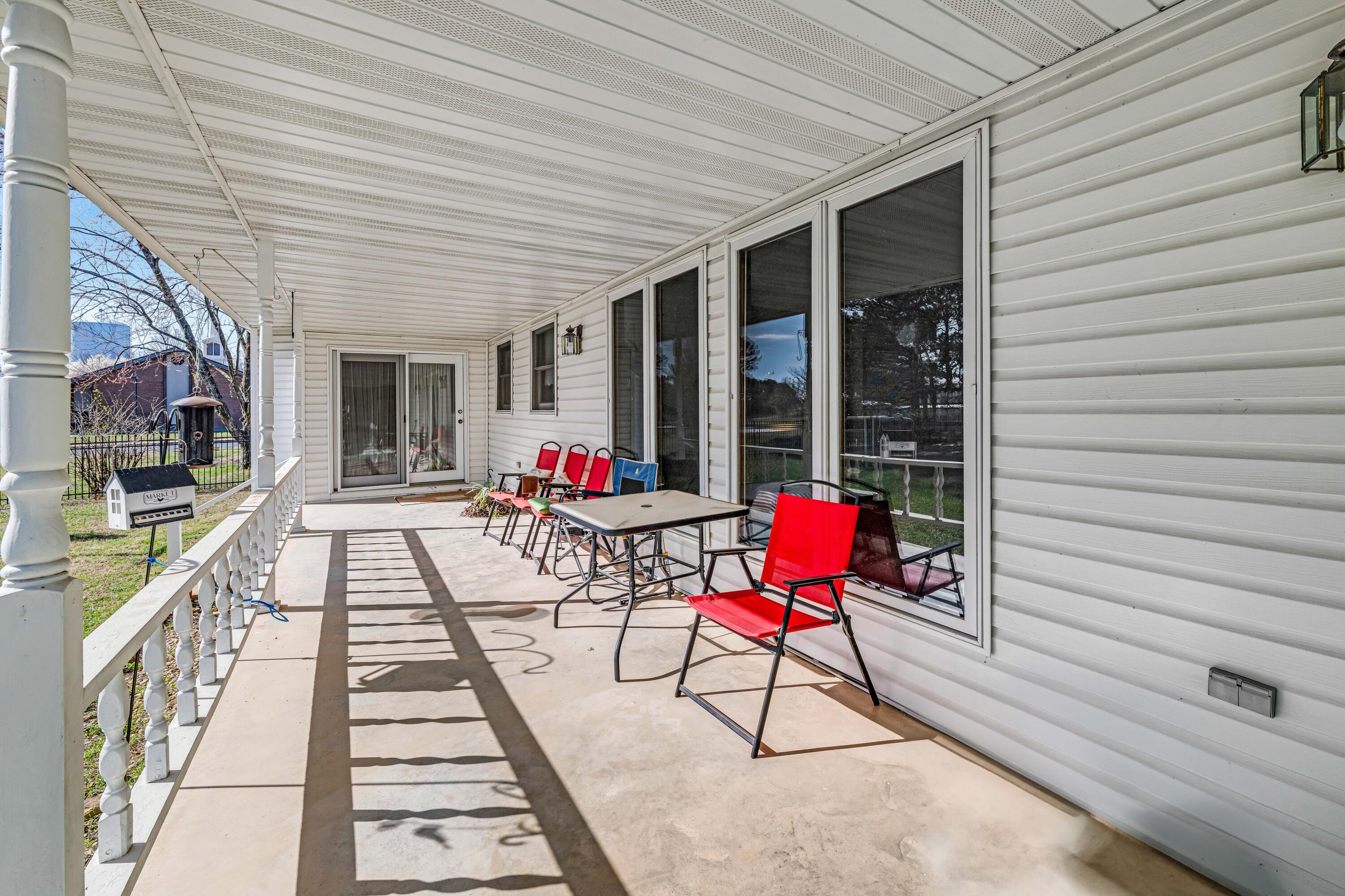 2818 Christie Drive Property Photo 14