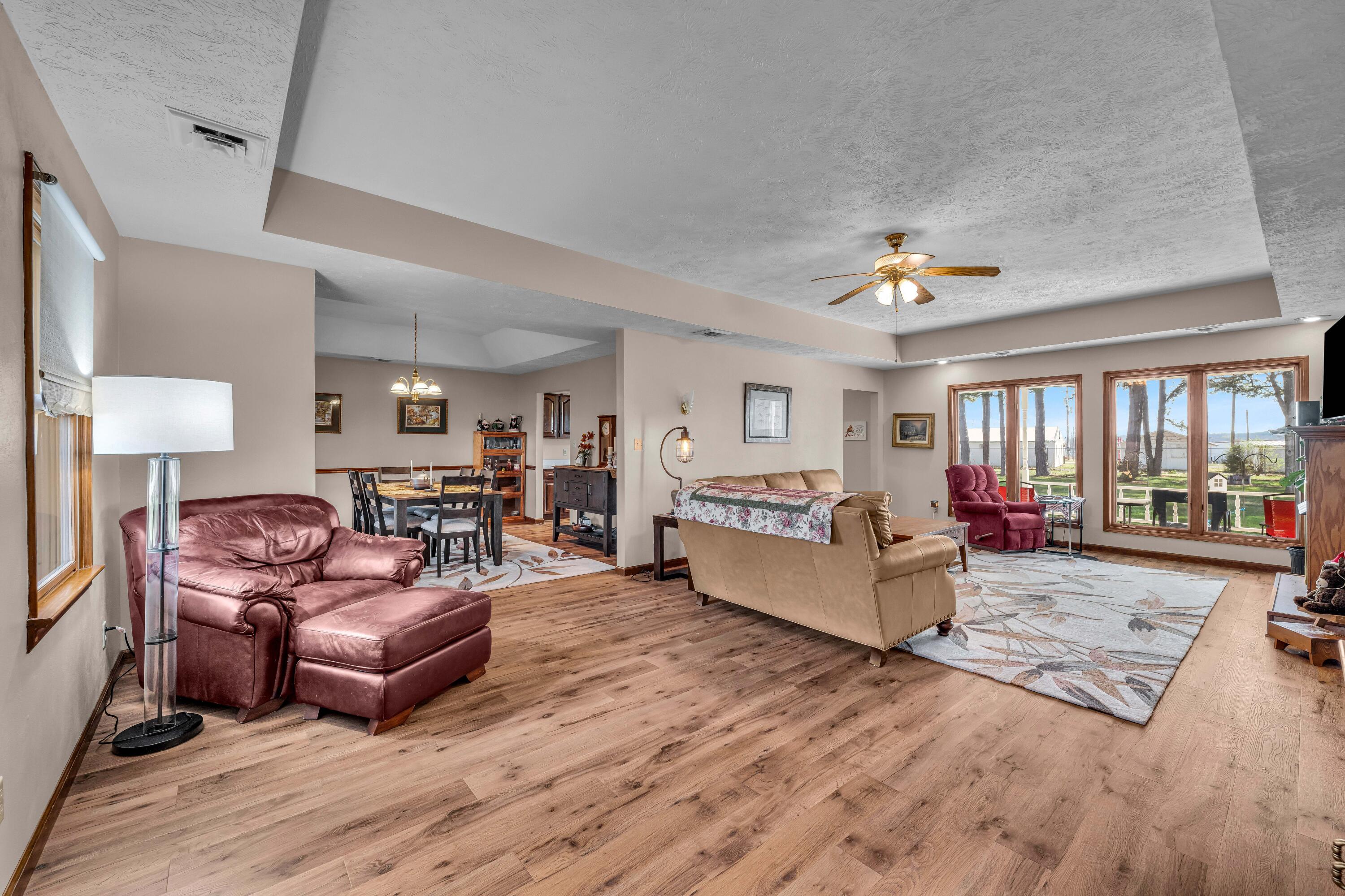 2818 Christie Drive Property Photo 15