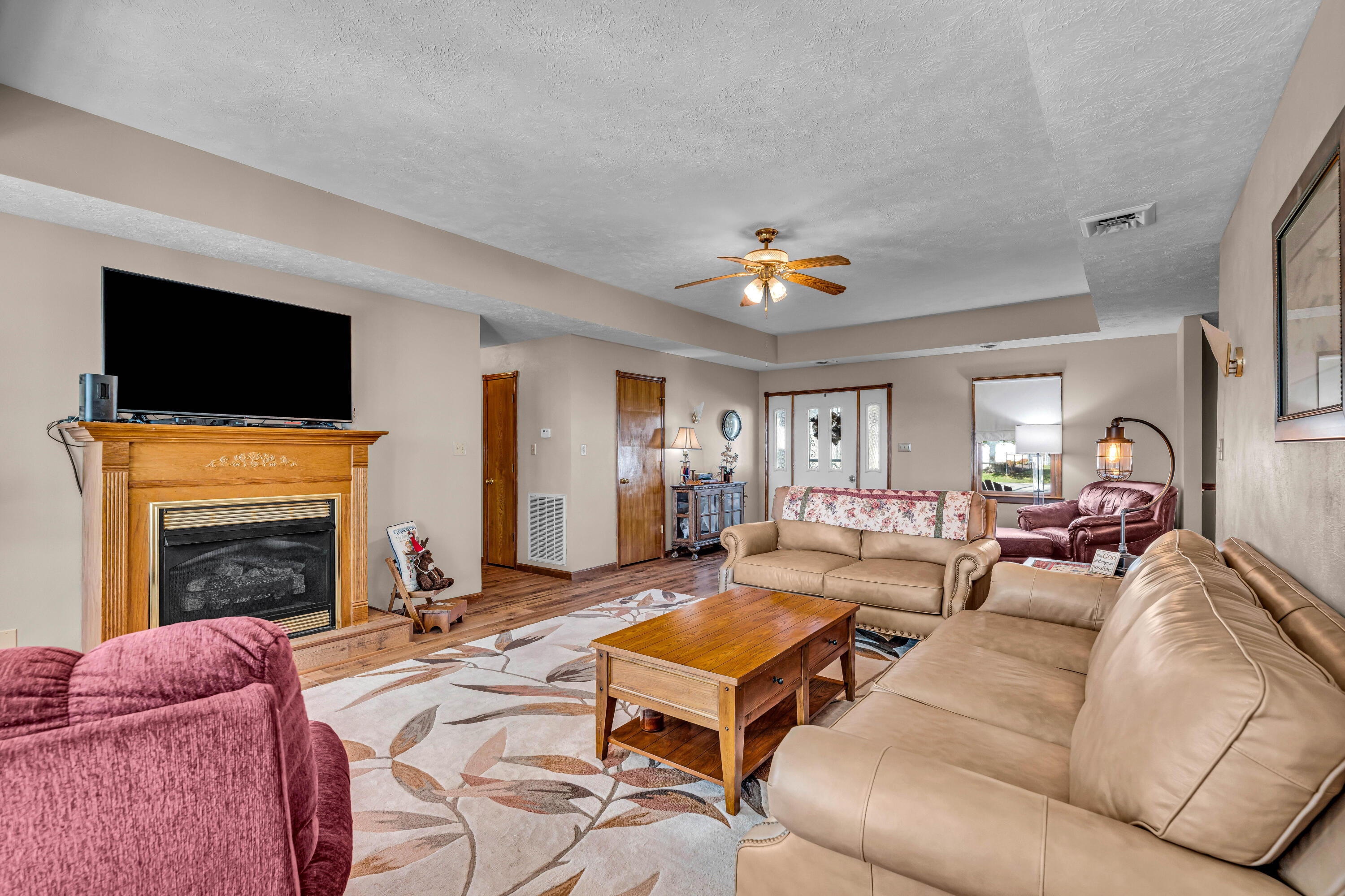 2818 Christie Drive Property Photo 18
