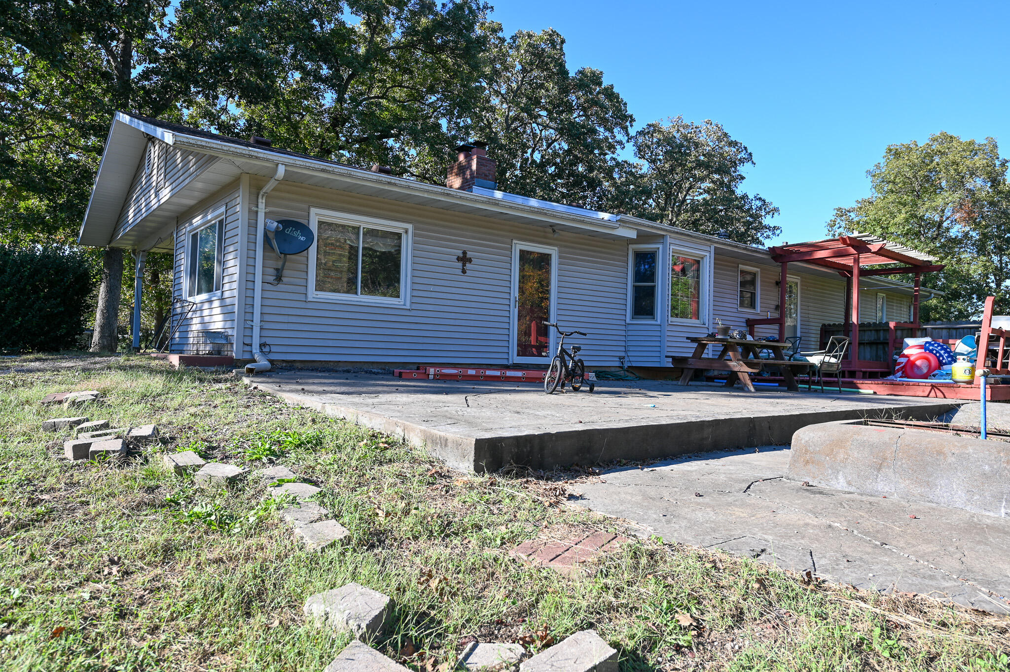 1305 South 145 Road Property Photo 5