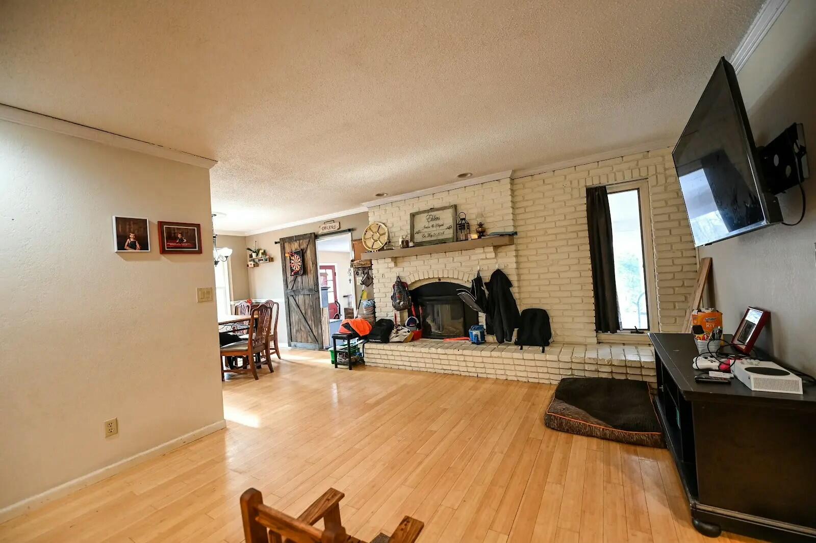 1305 South 145 Road Property Photo 12