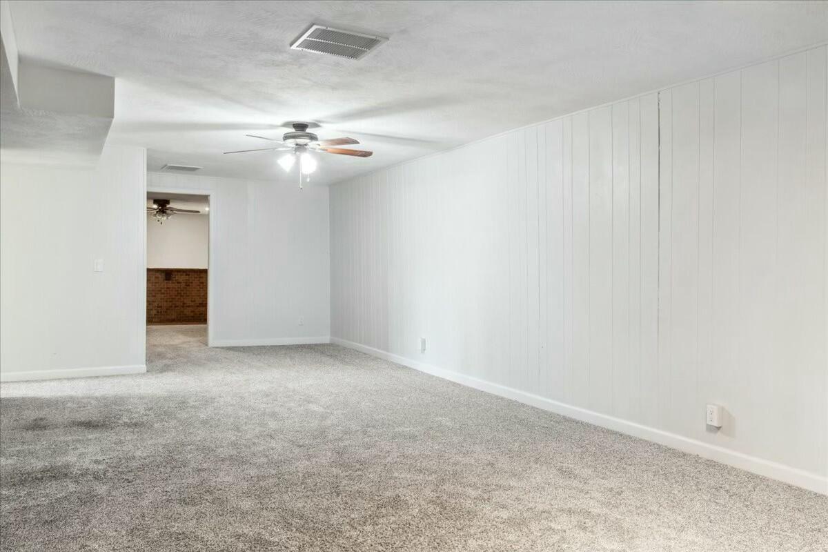 5610 South Farm Road 137 Property Photo 46