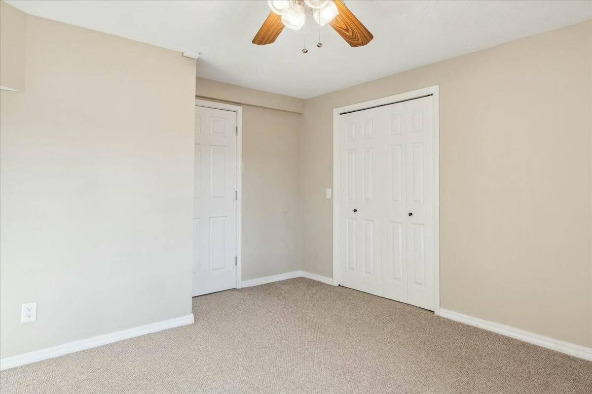 5610 South Farm Road 137 Property Photo 52