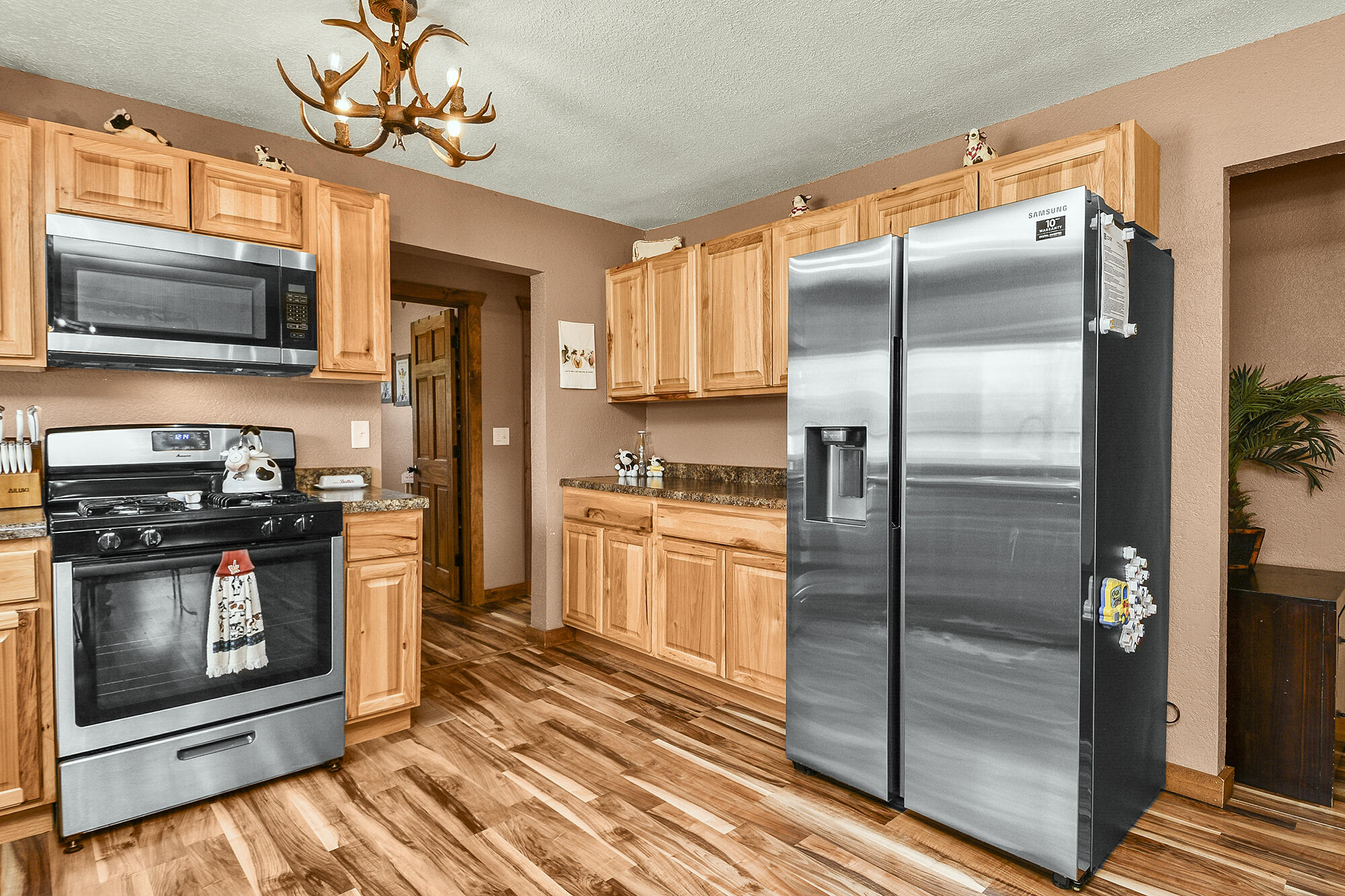 371 State Road F Property Photo 18