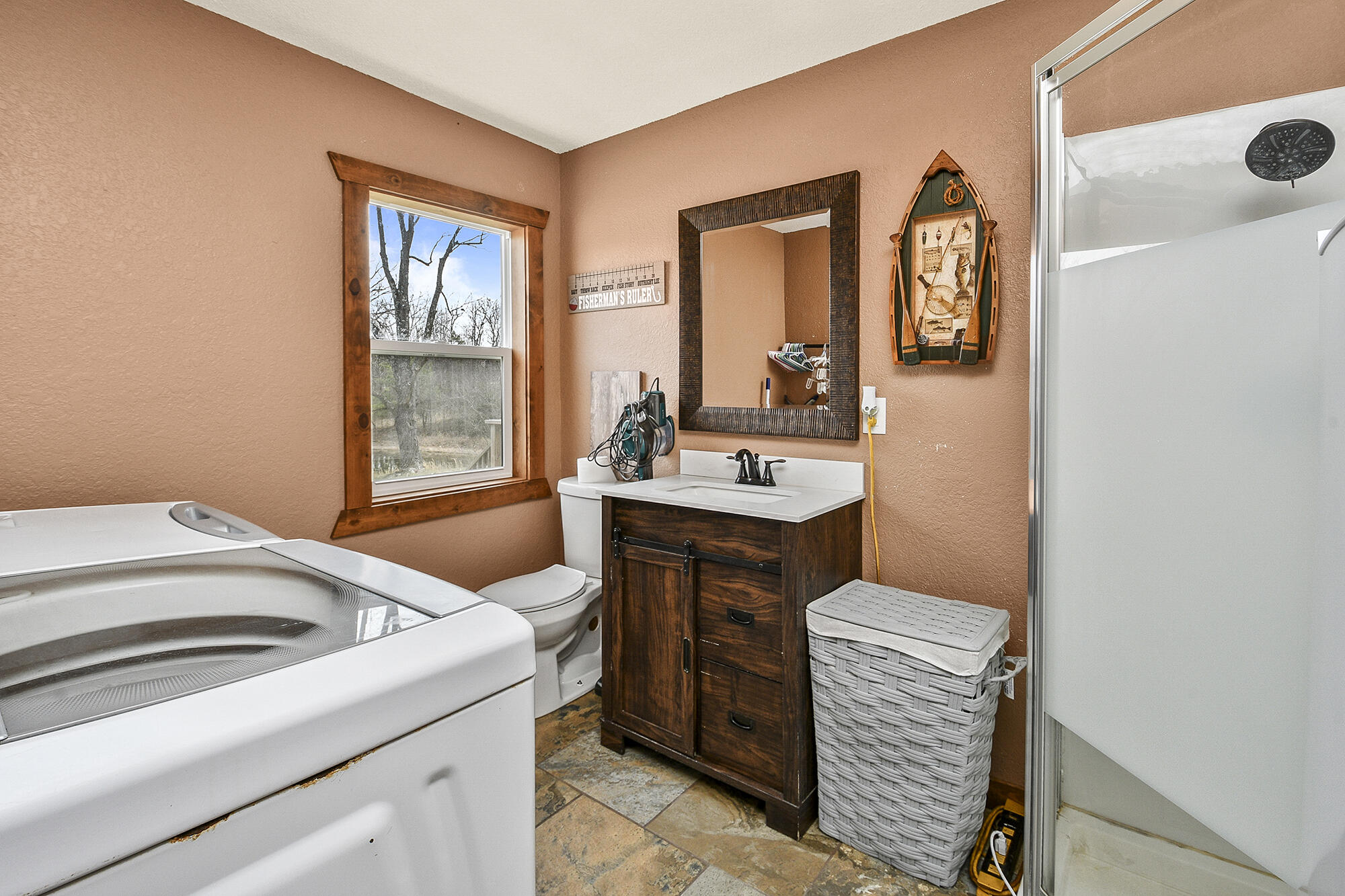 371 State Road F Property Photo 32