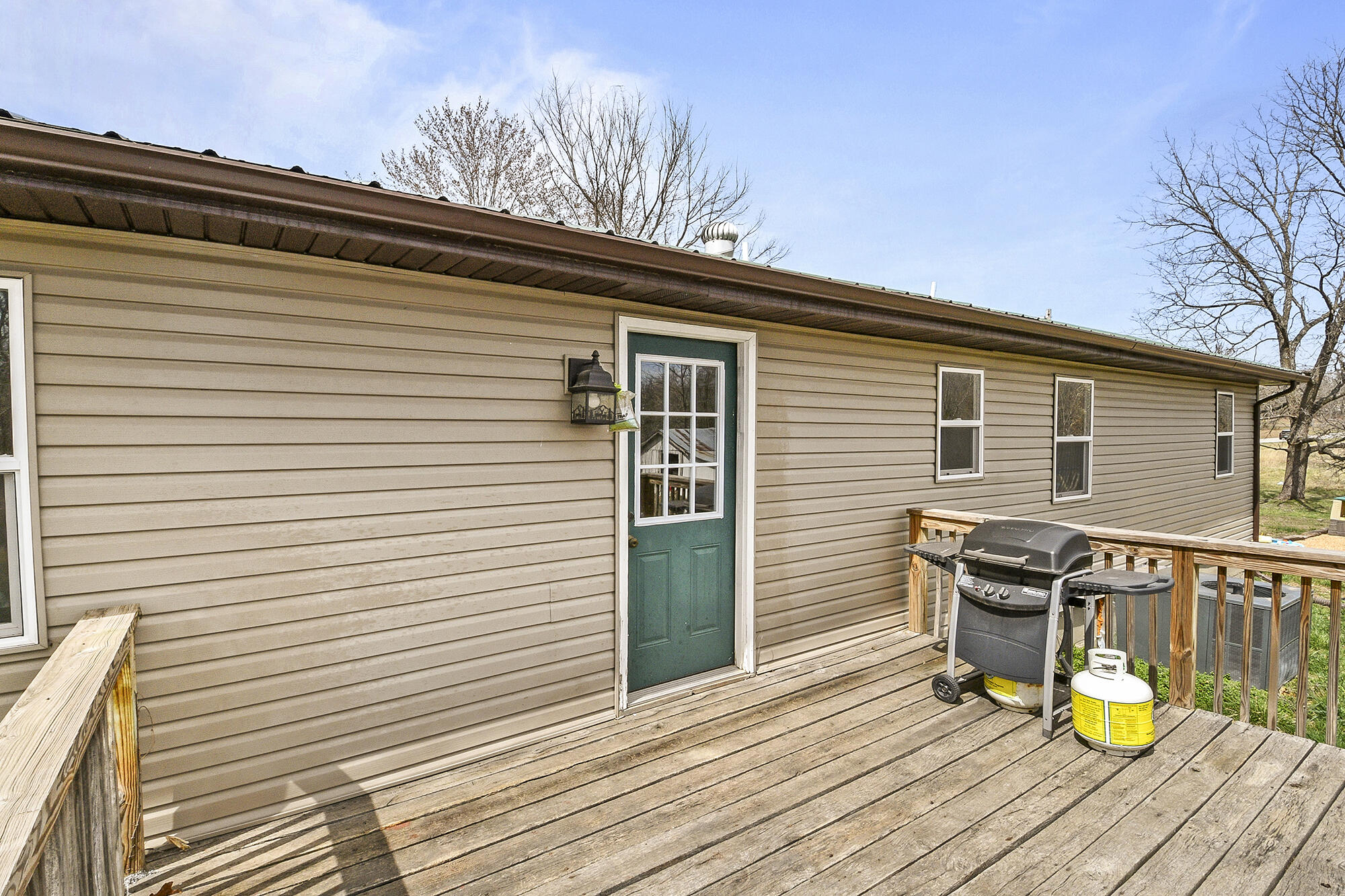 371 State Road F Property Photo 39