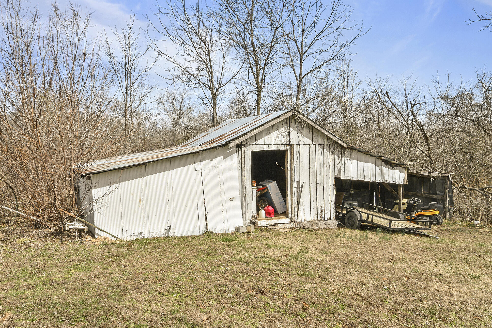 371 State Road F Property Photo 42