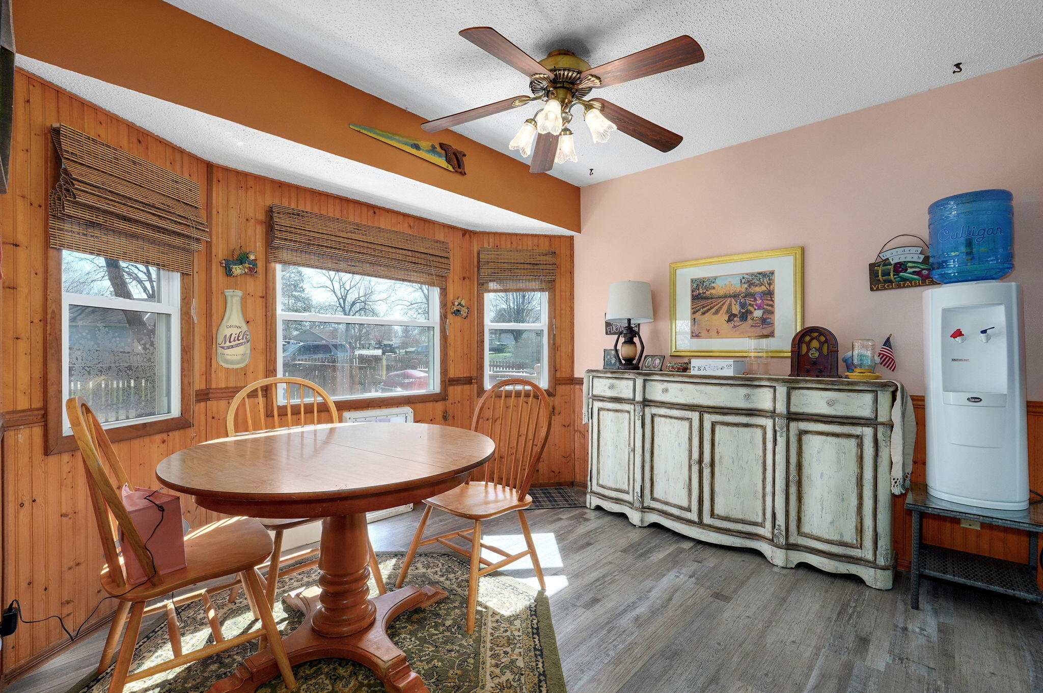 4832 South Louise Road Property Photo 8